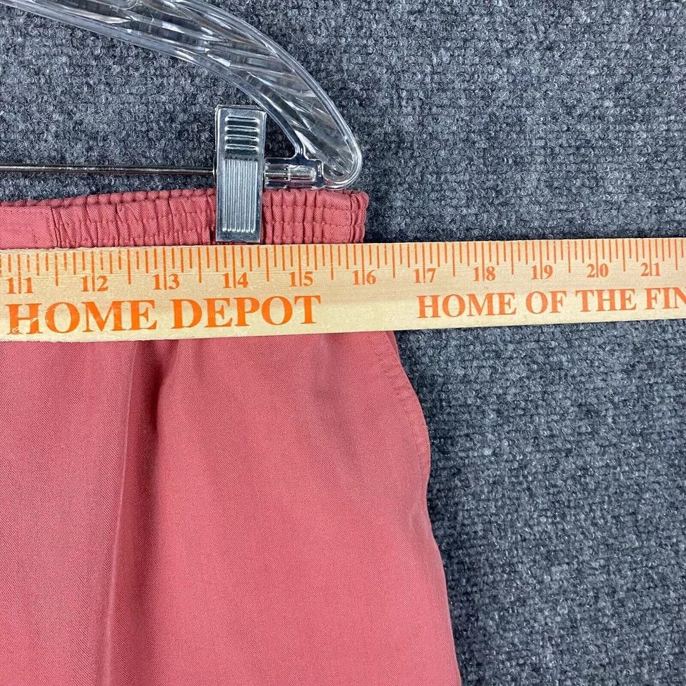 Other Alfred Dunner Capri Pants Women's Size 12 Pull On Stretch Size 34" / US 12 / IT 48 - 2 Thumbnail