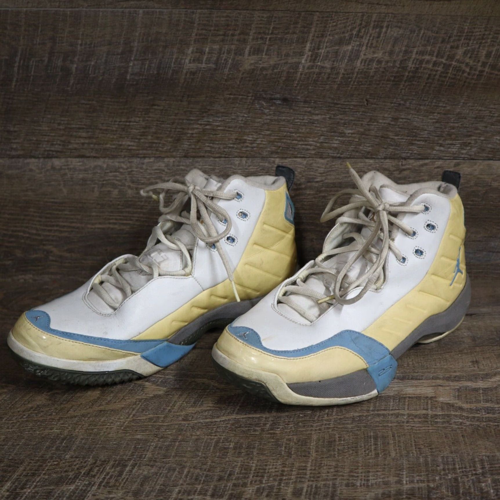 Jordan Brand Nike Air Jordan Show'M Shoes Men's Size 12 Carolina Blue 313626-141 Retro 2006 Mens Size US 10 / EU 43 - 2 Thumbnail