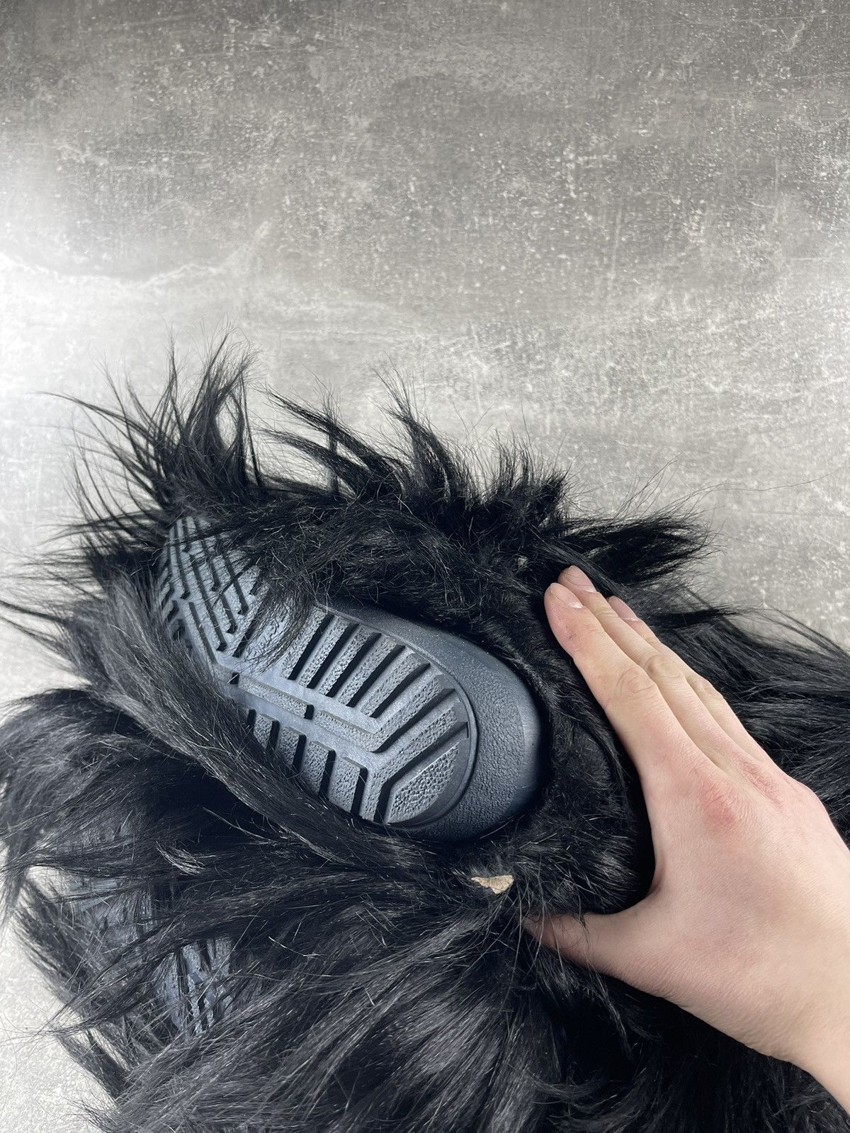 Vintage Artisan Avant-Garde Vintage Black Long Hair Fur Boots Black Size US 7 / IT 37 - 9 Thumbnail