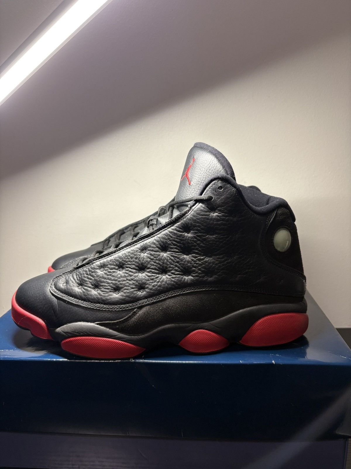 Jordan Brand Nike Air Jordan 13 Retro Dirty Bred 414571-003 Size 12 Size US 12 / EU 45 - 2 Thumbnail
