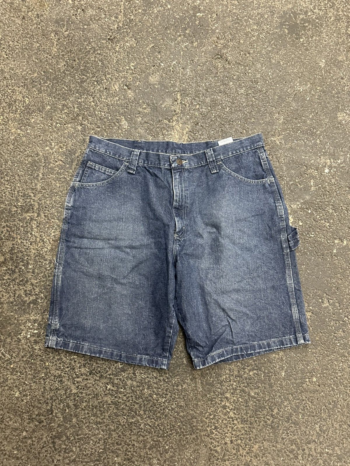 Vintage × Wrangler Y2K wrangler cargo jorts Size US 36 / EU 52 - 3 Thumbnail