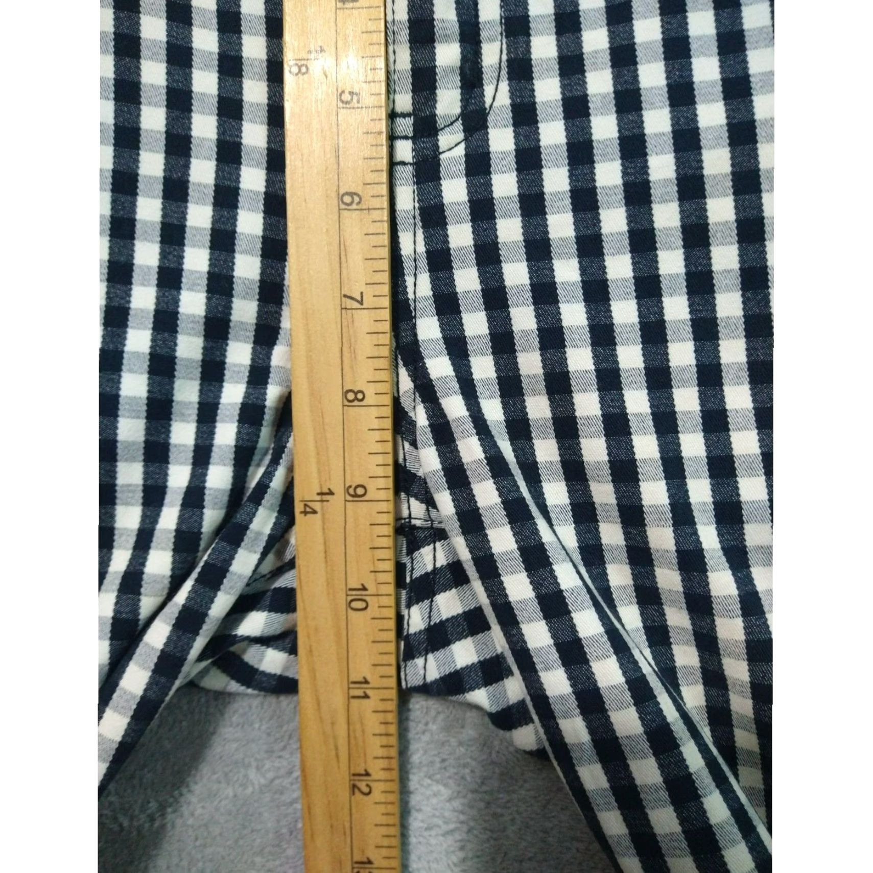 Vineyard Vines VINTAGE? No. Vineyard Vines Pants Womens 6 Black White Gingham Slim Casual Trousers Size 28" / US 6 / IT 42 - 4 Thumbnail