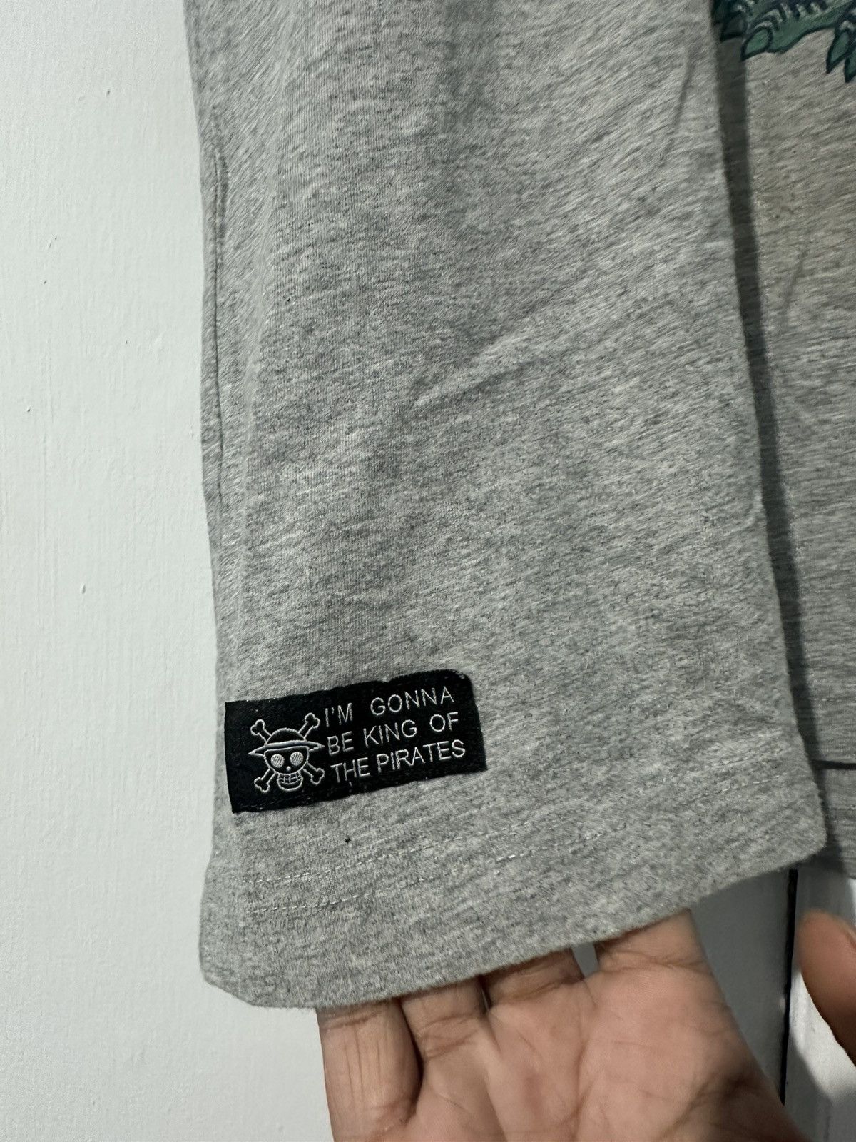 Anime × Japanese Brand ONE PIECE "TONY TONY CHOPPER" x Uniqlo Size XL / US 12-14 / IT 48-50 - 7 Thumbnail