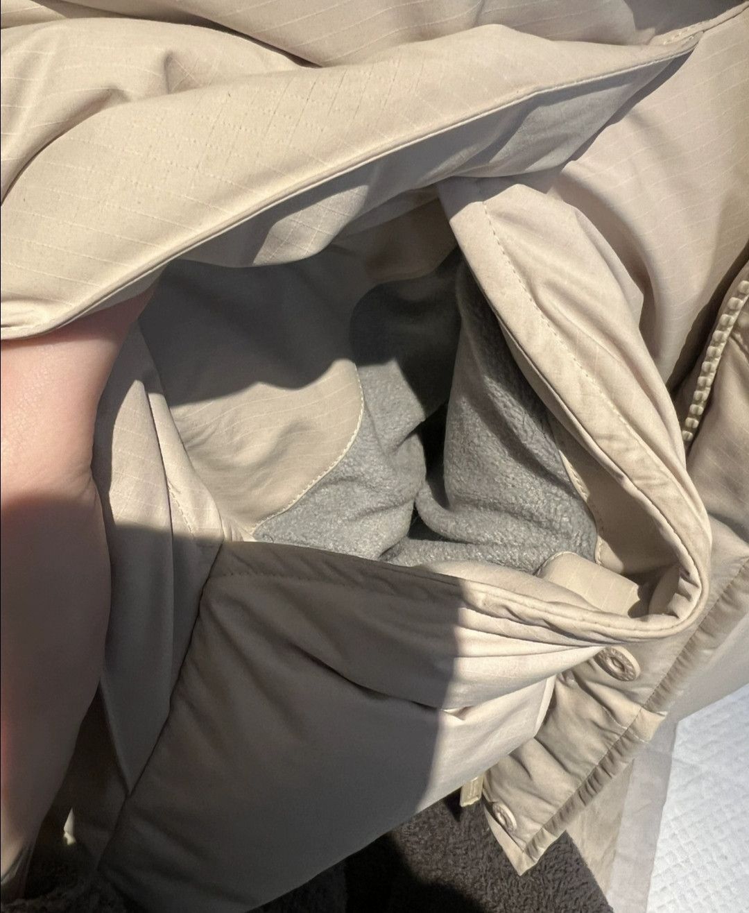 Undercover undercover Hooded Beige Down Jacket Size US M / EU 48-50 / 2 - 8 Thumbnail