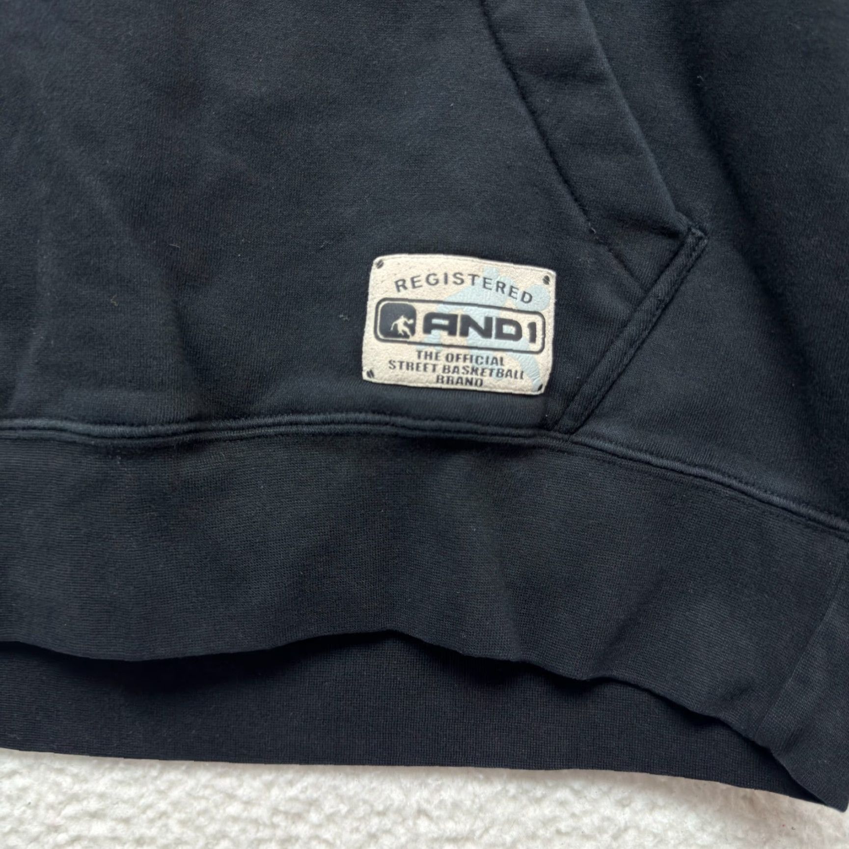 Vintage VINTAGE And1 Hoodie Sweatshirt M Black Logo Grunge Skater Mens Y2K Size US M / EU 48-50 / 2 - 4 Thumbnail
