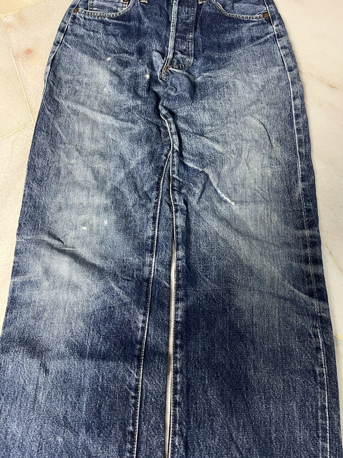 Jean × Levi's × Levi's Vintage Clothing VINTAGE 90’S LEVIS 501XX DISTRESSED REDLINE BIG E LVC JAPAN Size US 28 / EU 44 - 5 Thumbnail