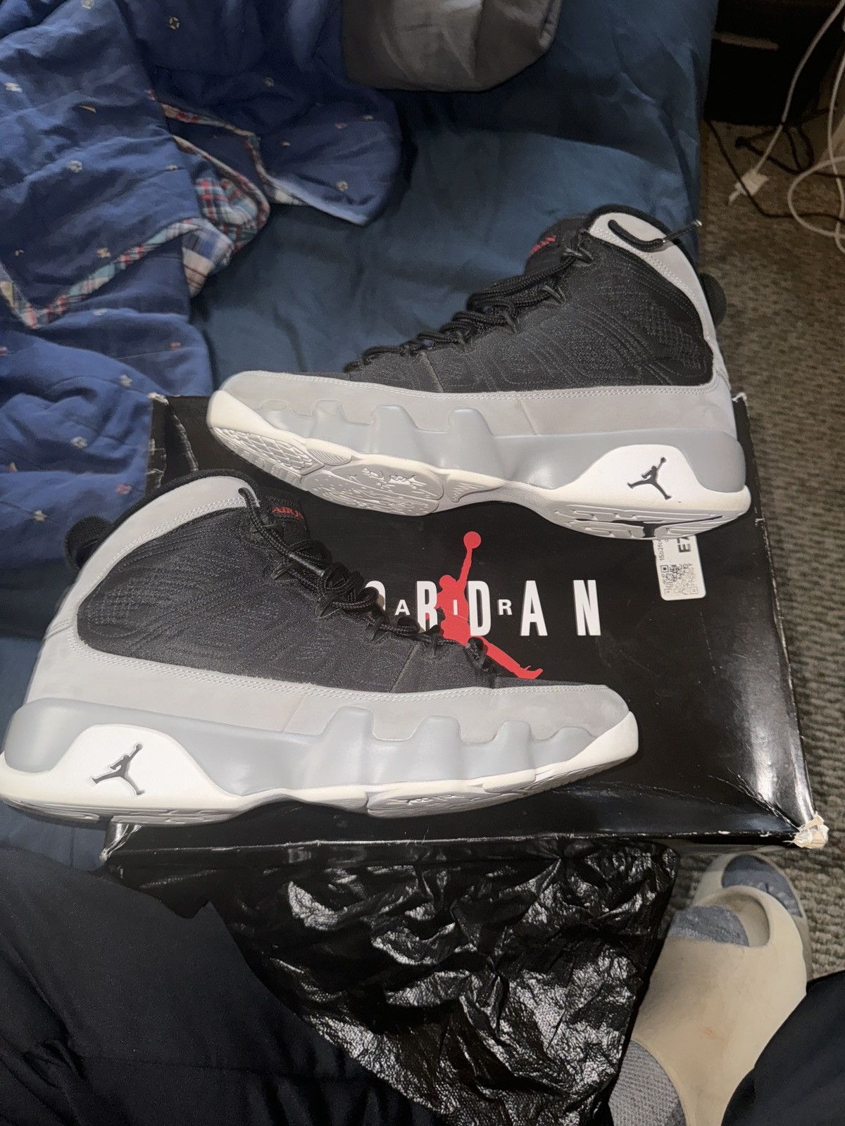 Jordan Brand particle grey 9 Size US 10.5 / EU 43-44 - 1 Thumbnail