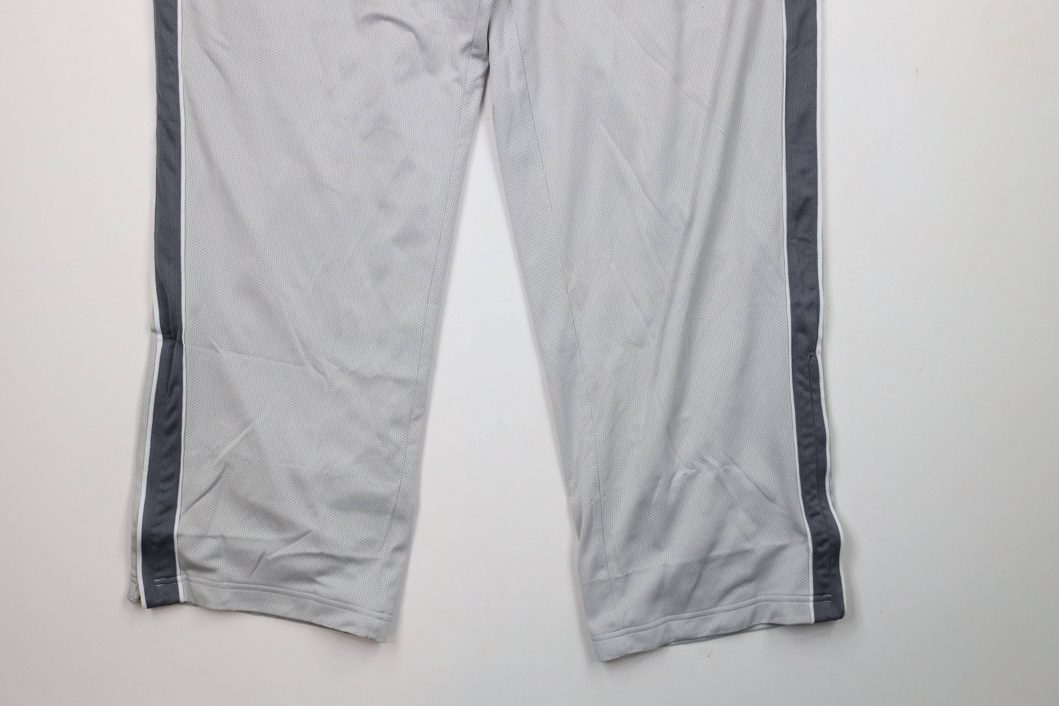 Vintage Vintage 90s Streetwear Lined Wide Leg Mesh Sweatpants Gray Size US 38 / EU 54 - 4 Thumbnail