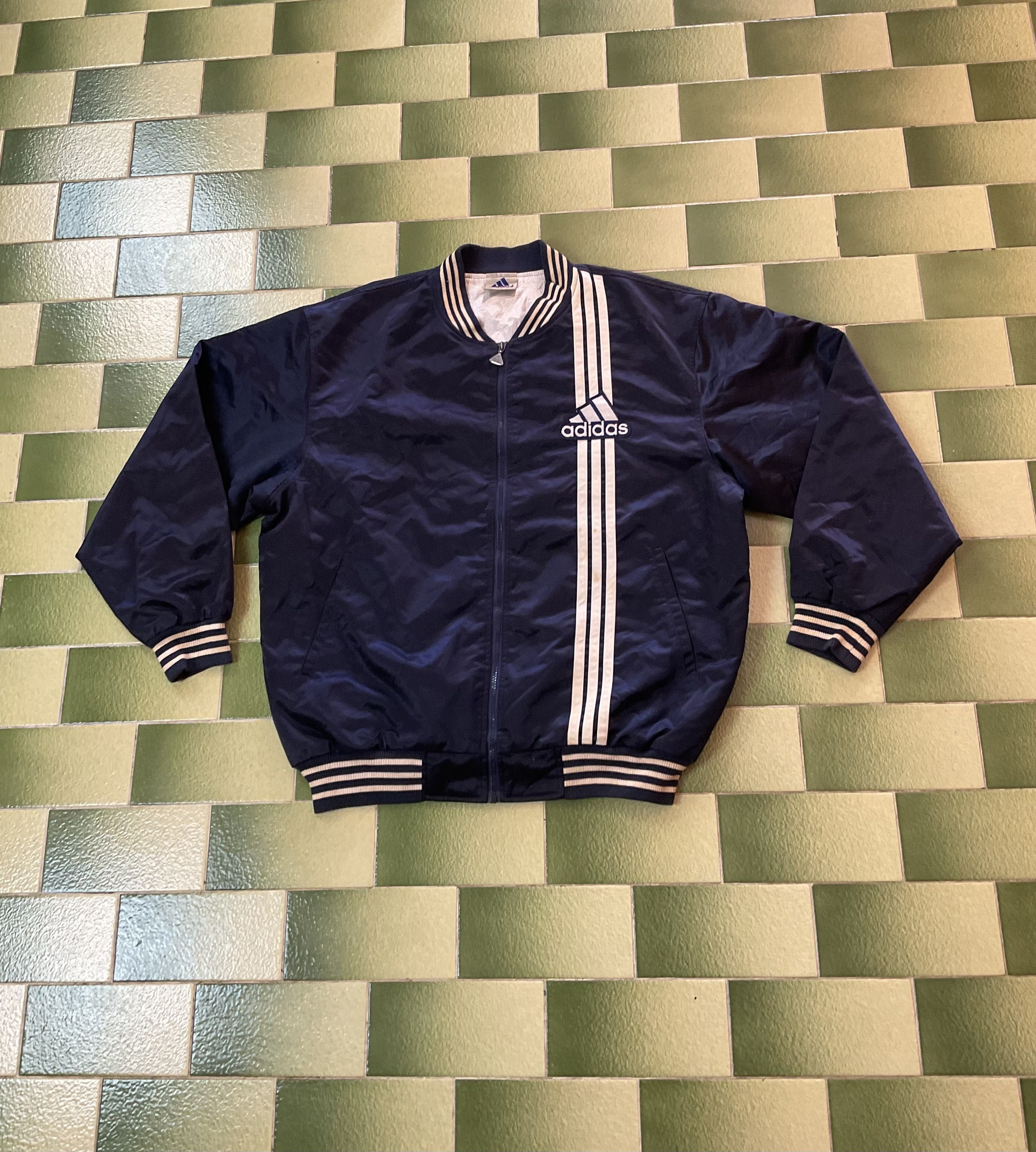 90s adidas nylon jacket full zip【美品】※希少 il_fullxfull.6154797775_mflt.jpg