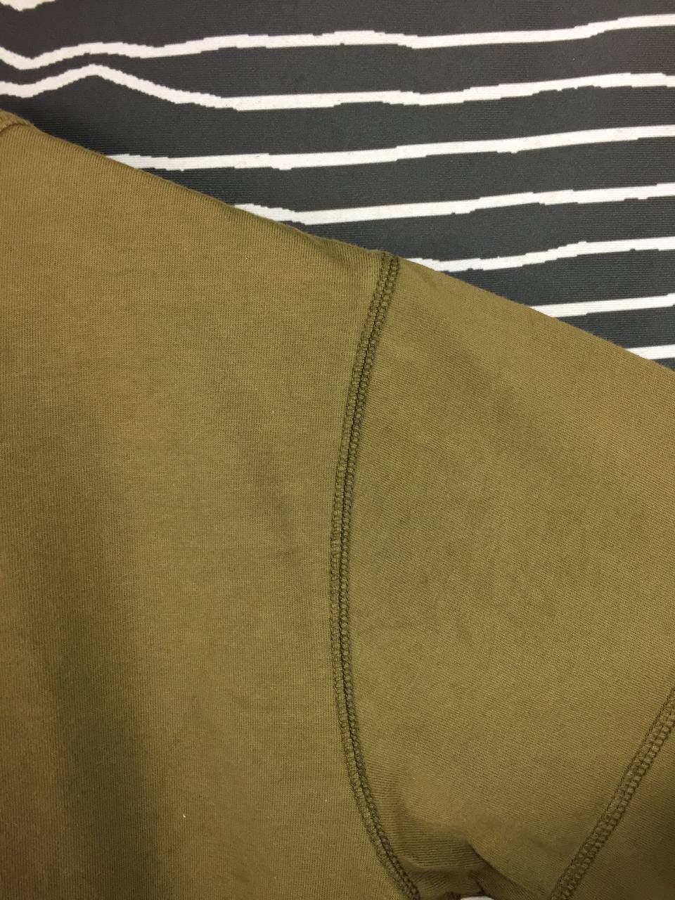 Champion Vtg Champion Athletic Apparel Olive Green Henley Tee Size US L / EU 52-54 / 3 - 12 Thumbnail