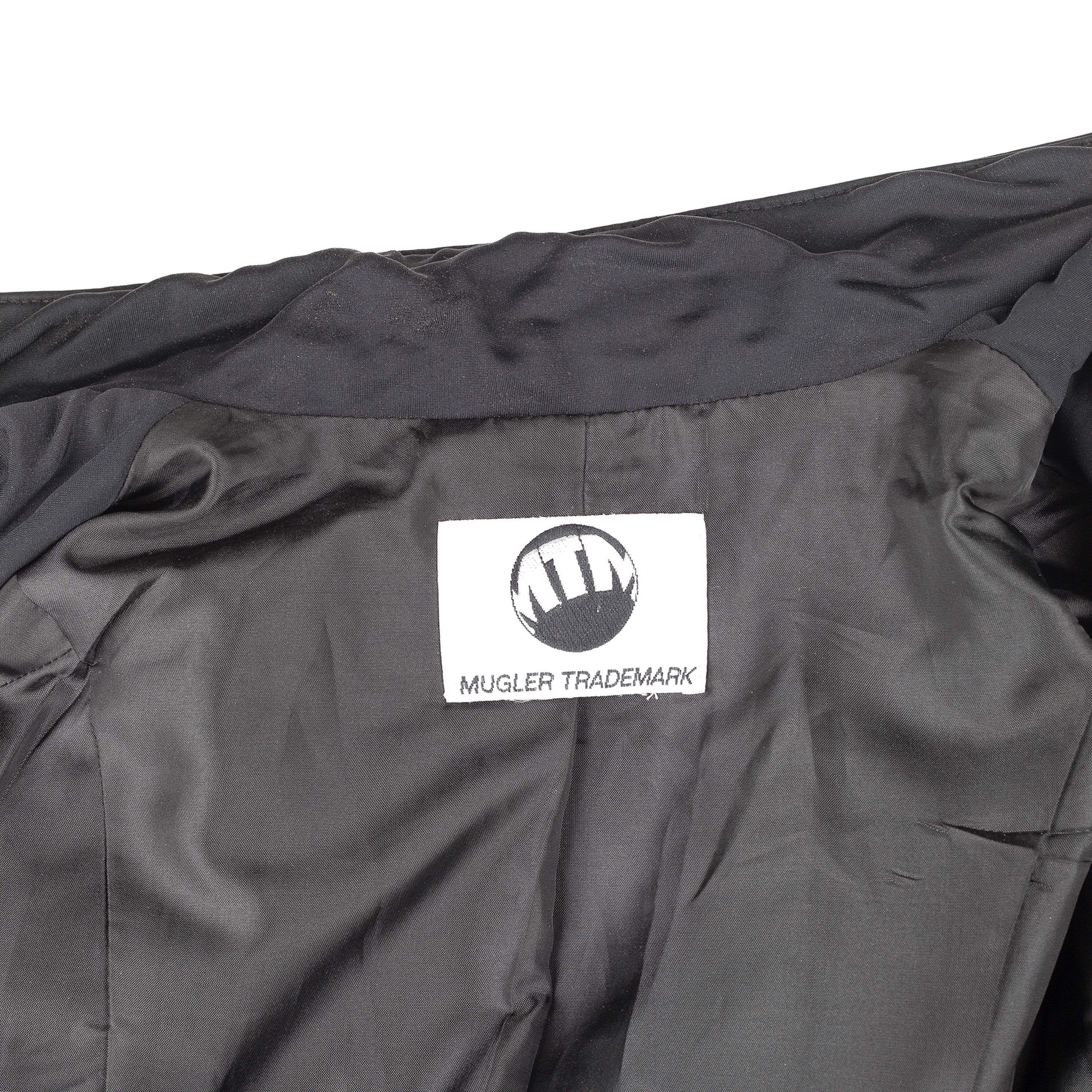 Thierry Mugler Thierry Mugler Trademark Vintage Black Fitted Jacket (M) Size M / US 6-8 / IT 42-44 - 8 Thumbnail