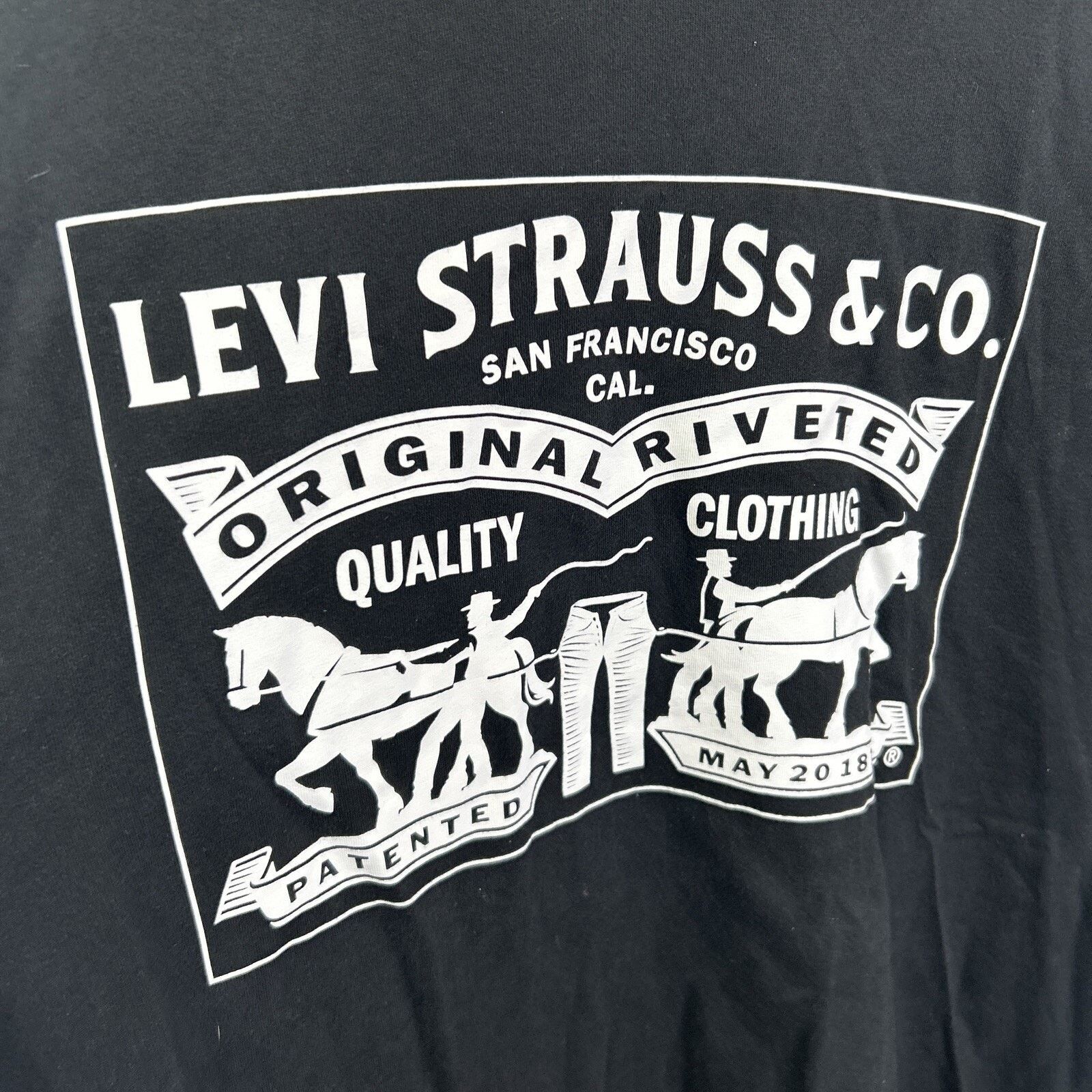 Levi's Levi Strauss & Co Black White Modern Print T-Shirt 3XL Size US XXL / EU 58 / 5 - 2 Thumbnail