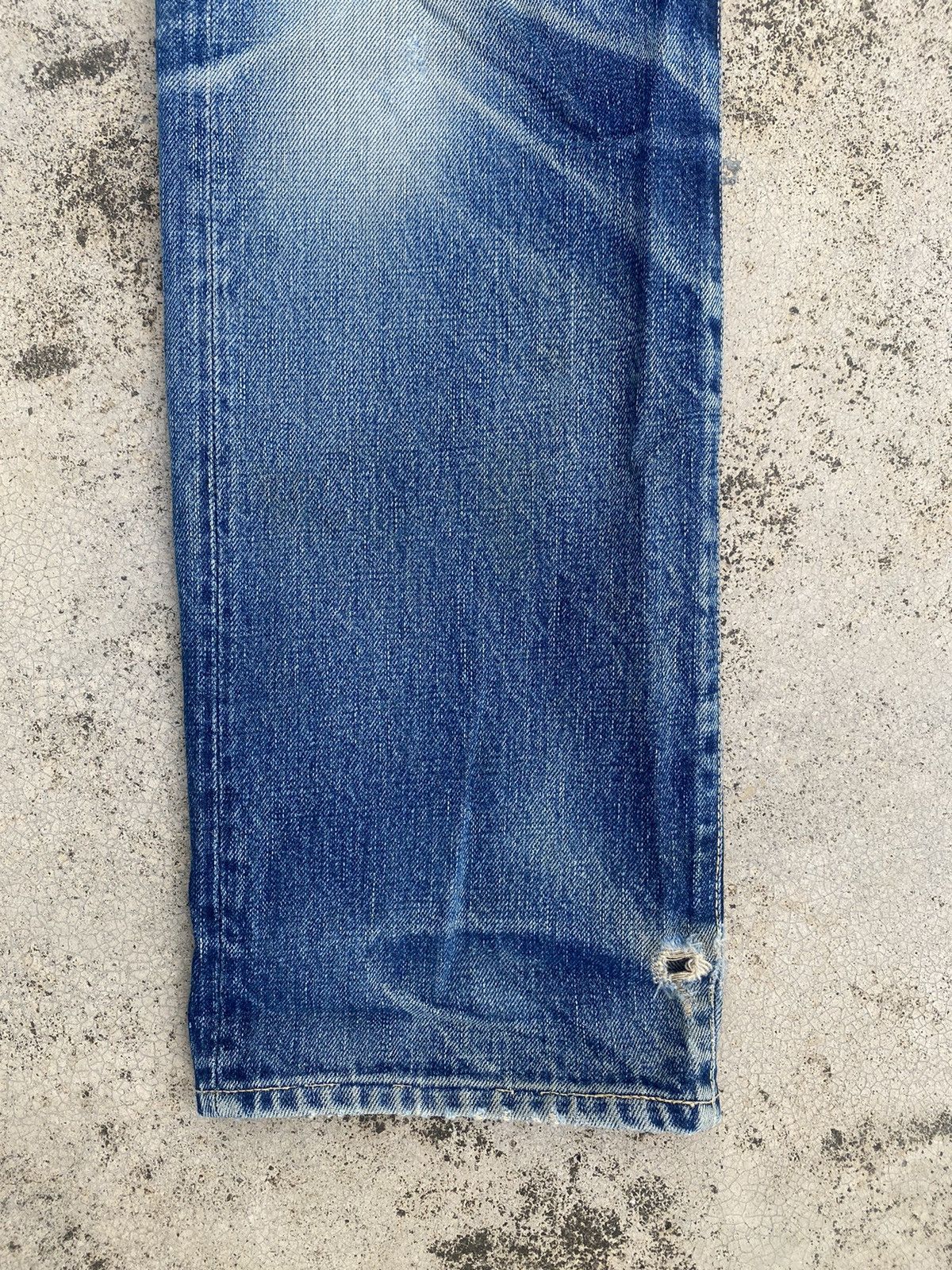 Blue Blue Japan × Japanese Brand × Le Grande Bleu (L.G.B.) Blue Blue Japan Distressed Selvedge Honeycomb Clawmark Denim Size US 29 - 11 Thumbnail
