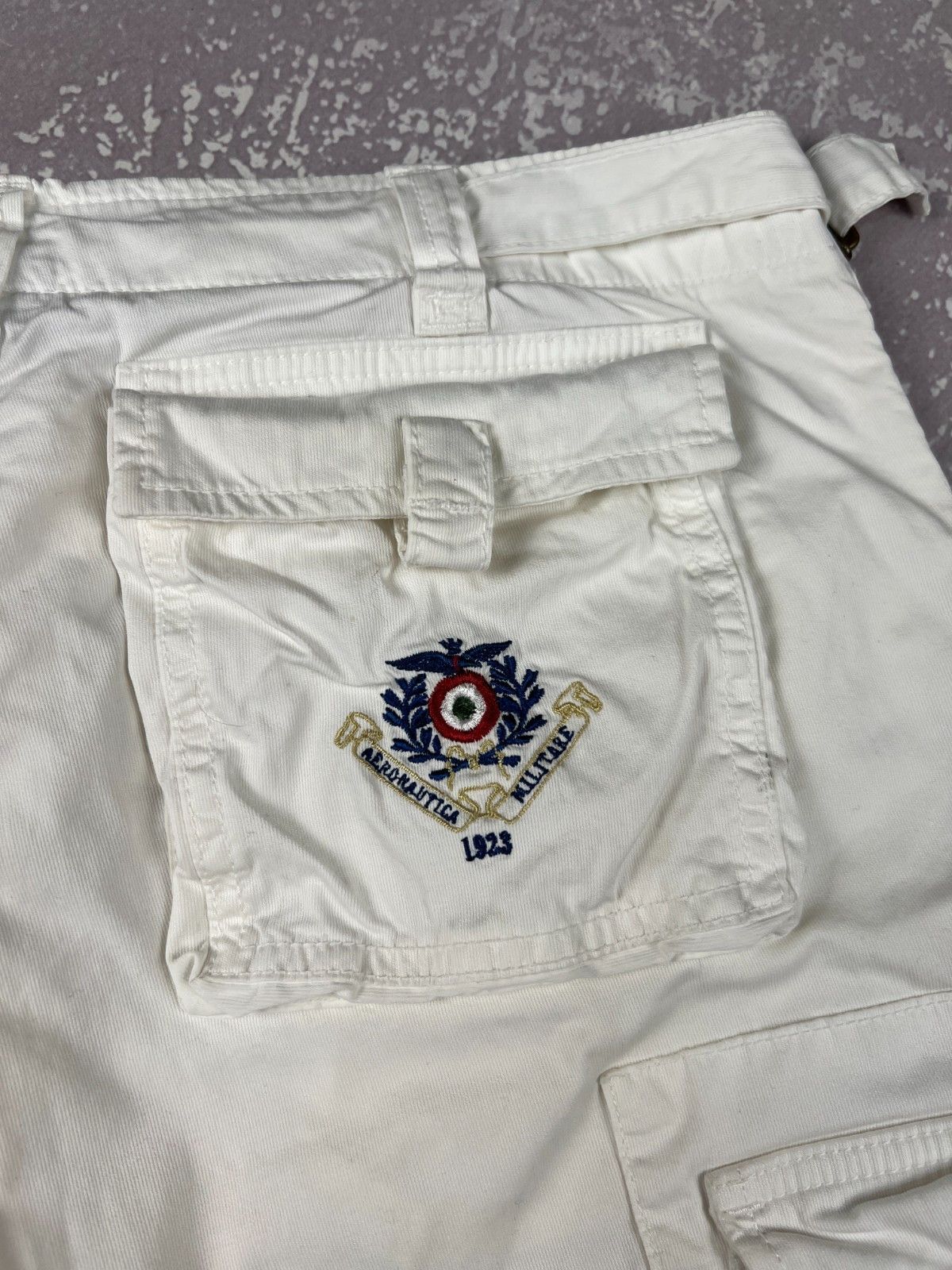 Aeronautica Militare Aeronautica Militare Cotton Cargo Bermuda Shorts Size US 31 - 5 Thumbnail