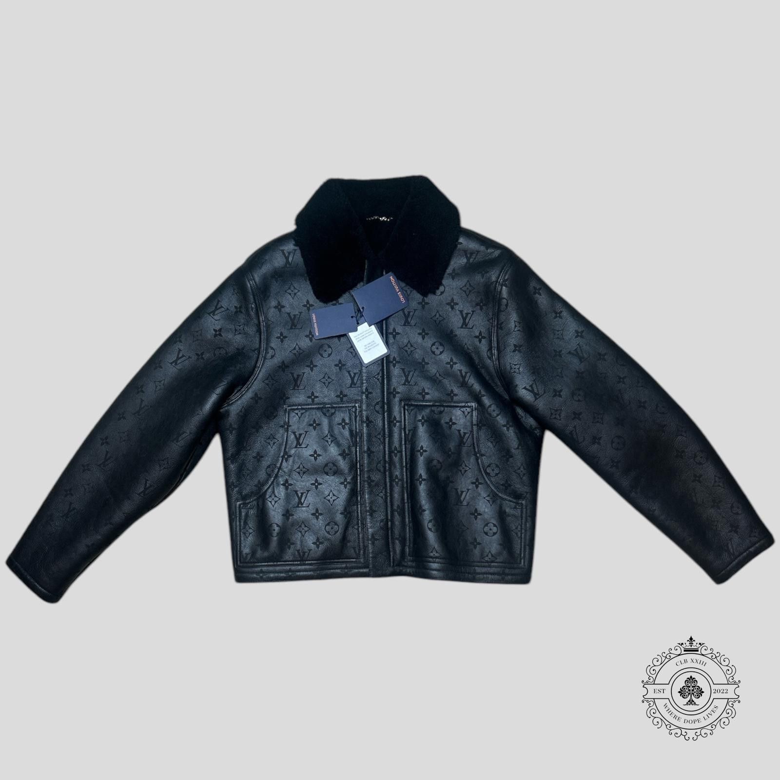 Louis Vuitton Louis Vuitton Shearling Embossed Monogram Jacket in Black Size US L / EU 52-54 / 3 - 1 Thumbnail