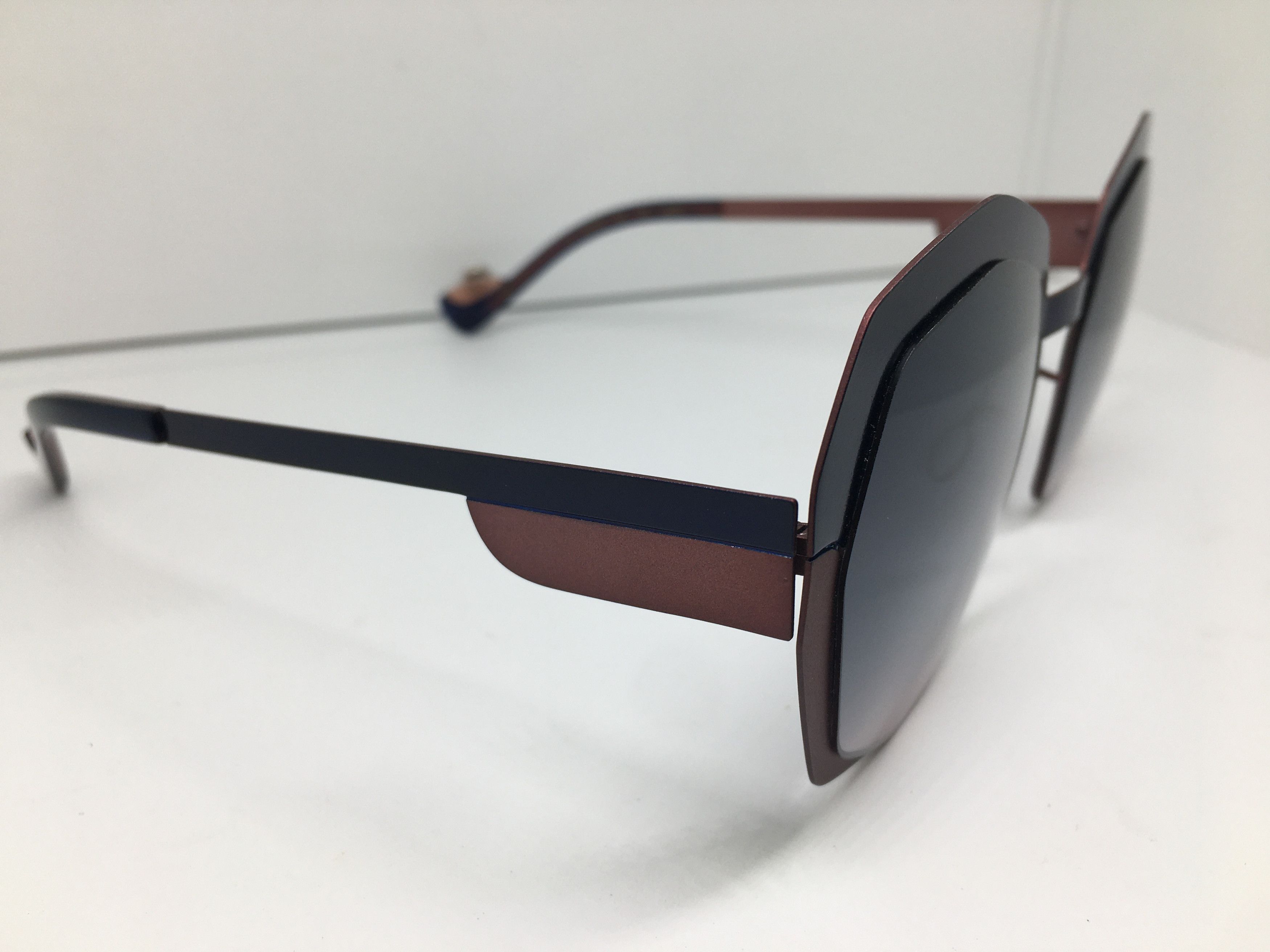 Other CAROLINE ABRAM JADE Oversize Sunglasses Frame Size ONE SIZE - 2 Thumbnail