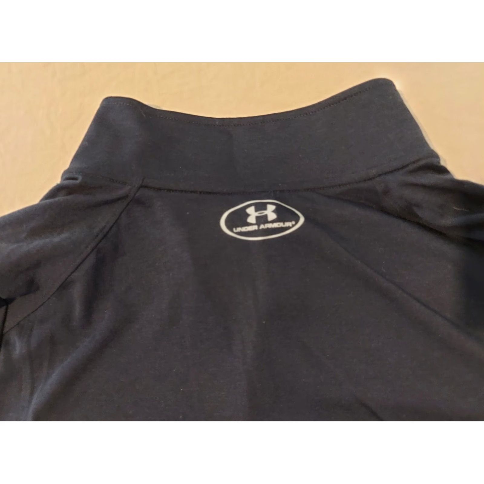 Under Armour VINTAGE? No. Under Armour Shirt XL Black Athletic Zip Mens Large? Size US XL / EU 56 / 4 - 5 Thumbnail