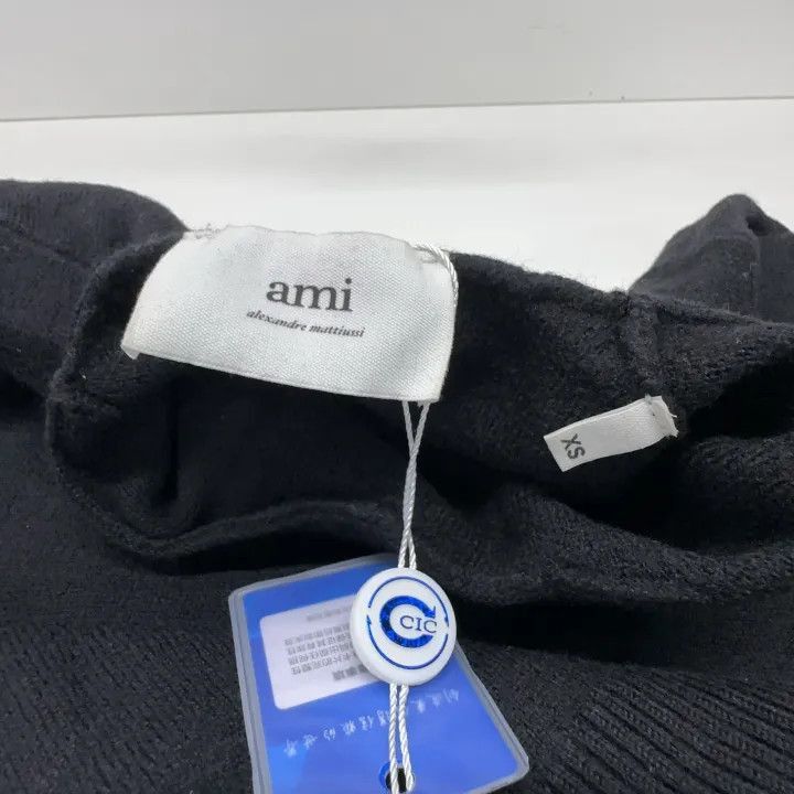 AMI AMIPARIS Men's Black Crewneck Sweater with Hearts -2507 Size US XS / EU 42 / 0 - 4 Thumbnail