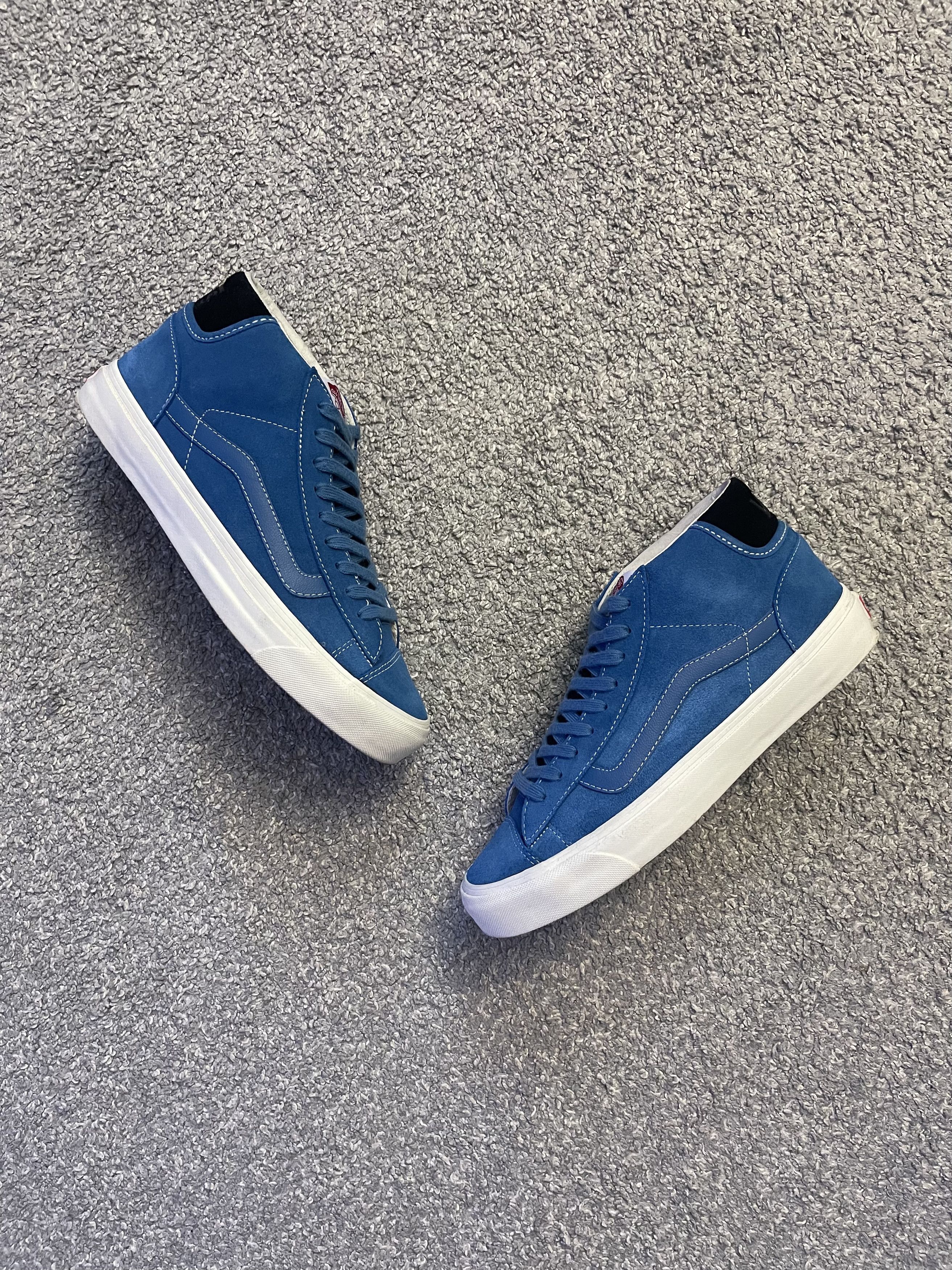 Vans Vans OG Mid Skool LX - Sz 10 Size US 10 / EU 43 - 1 Thumbnail