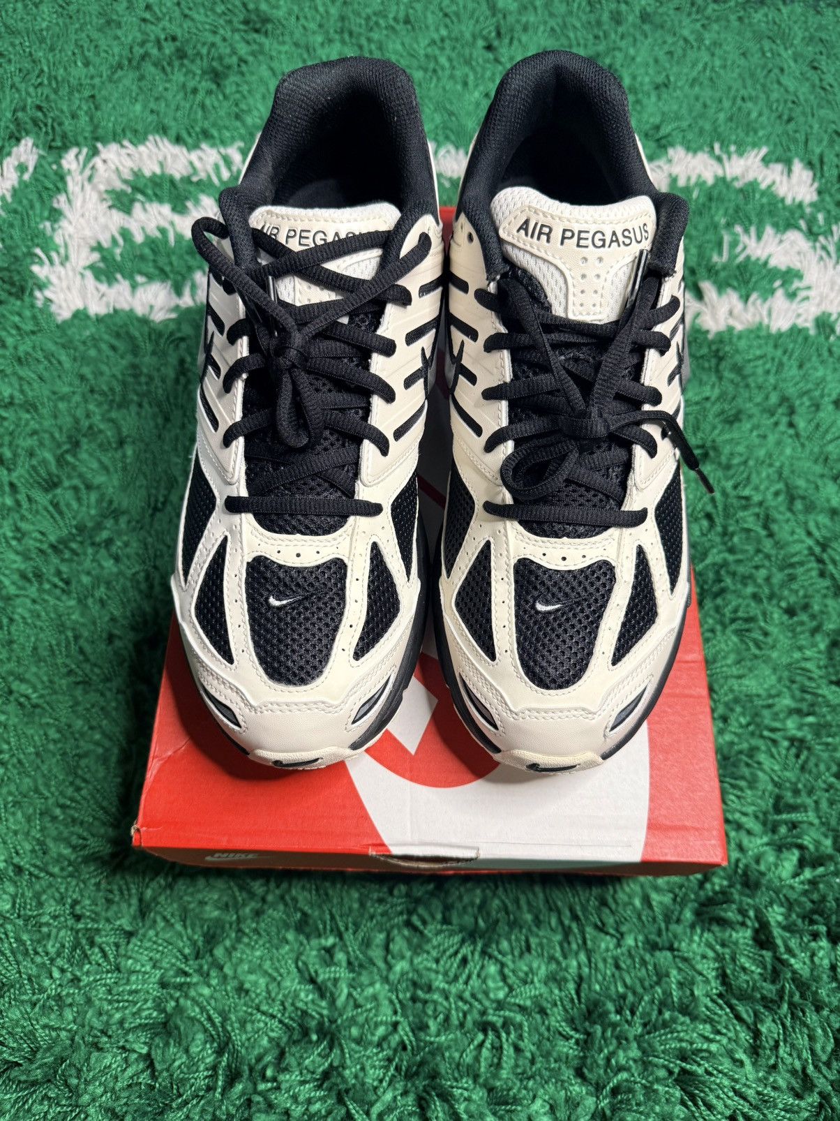 Nike Nike Air Pegasus 2K5 Pale Ivory size 9.5 DS New Size US 9.5 / EU 42-43 - 3 Thumbnail