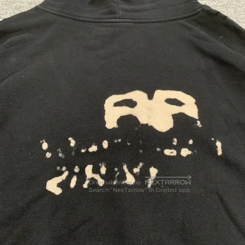 Balenciaga Balenciaga Black Blur Logo Hoodie. Size US S / EU 44-46 / 1 - 7 Thumbnail