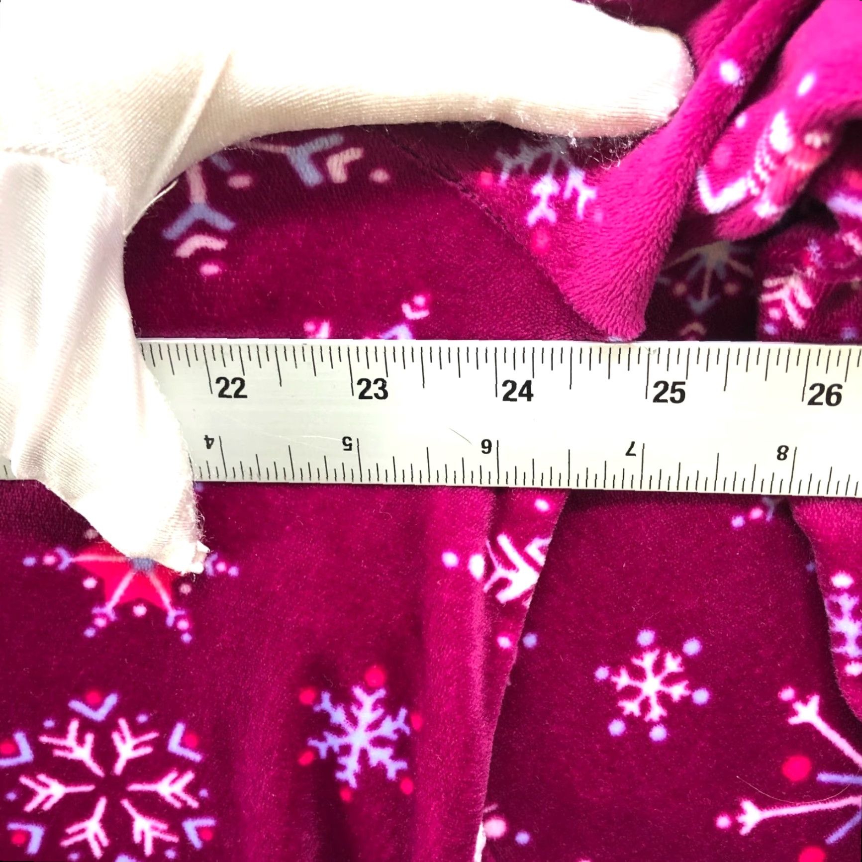 Vintage Jane & Bleecker Pajama Set Womens L Plush Holiday Snowflake Print Pink Violet Nightwear Lounge Set Womens L Pink Holiday Snowflake Plush Size ONE SIZE - 5 Thumbnail