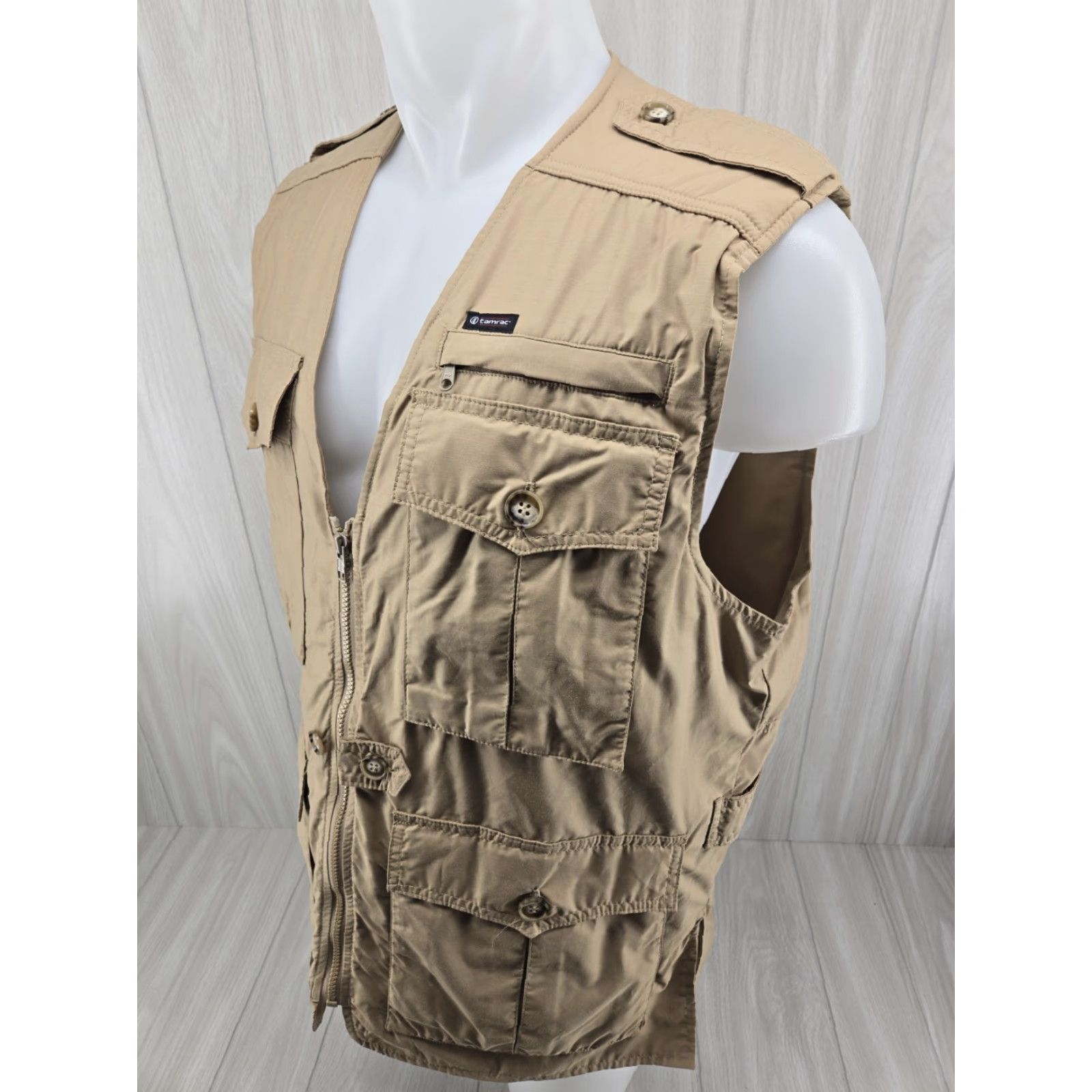 Vintage VINTAGE Tamrac Vest Mens Medium Tan Multi Pocket Photography Made in USA Size US M / EU 48-50 / 2 - 3 Thumbnail