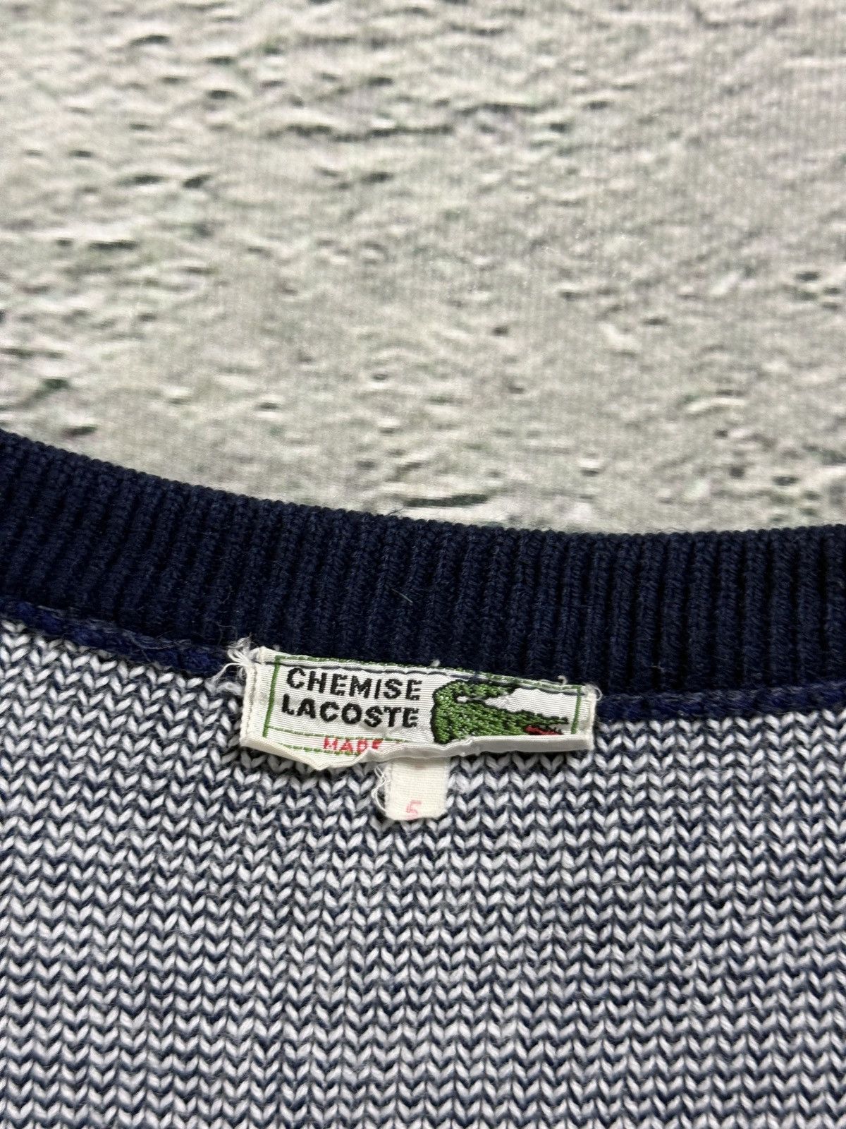 Lacoste Lacoste vintage white sweater vest big logo 80s Size US L / EU 52-54 / 3 - 3 Thumbnail