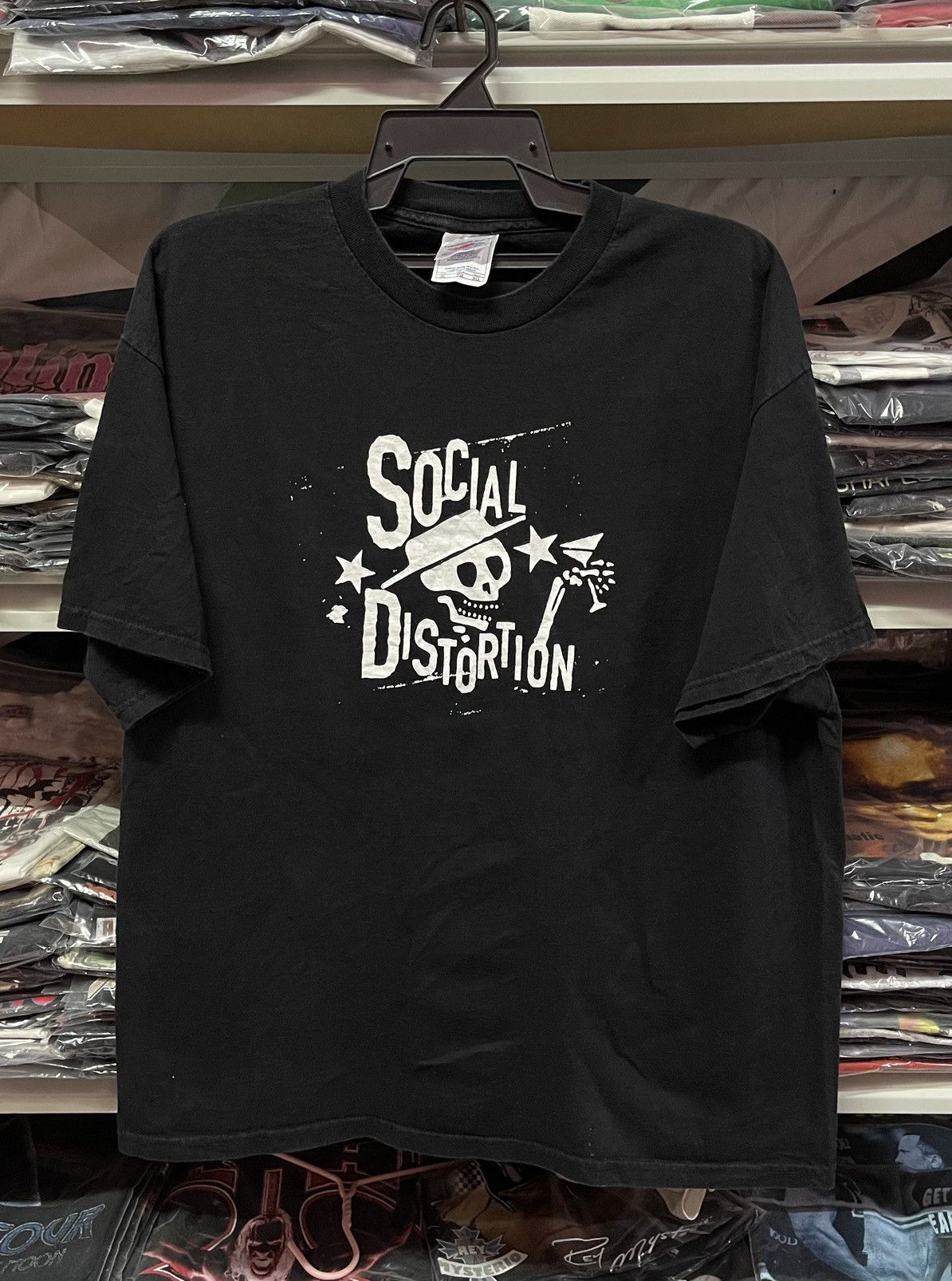 Band Tees Vintage Y2K Band Tees x Social Distortion🔥🔥🔥 Size US XL / EU 56 / 4 - 1 Thumbnail