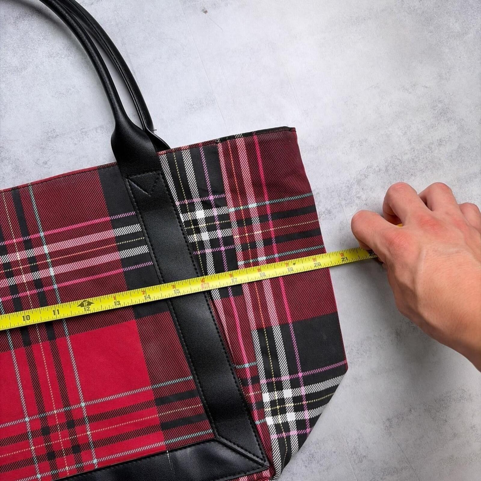 Other Y2K Red Victoria’s Secret Grunge Plaid Tote Bag Size ONE SIZE - 6 Thumbnail