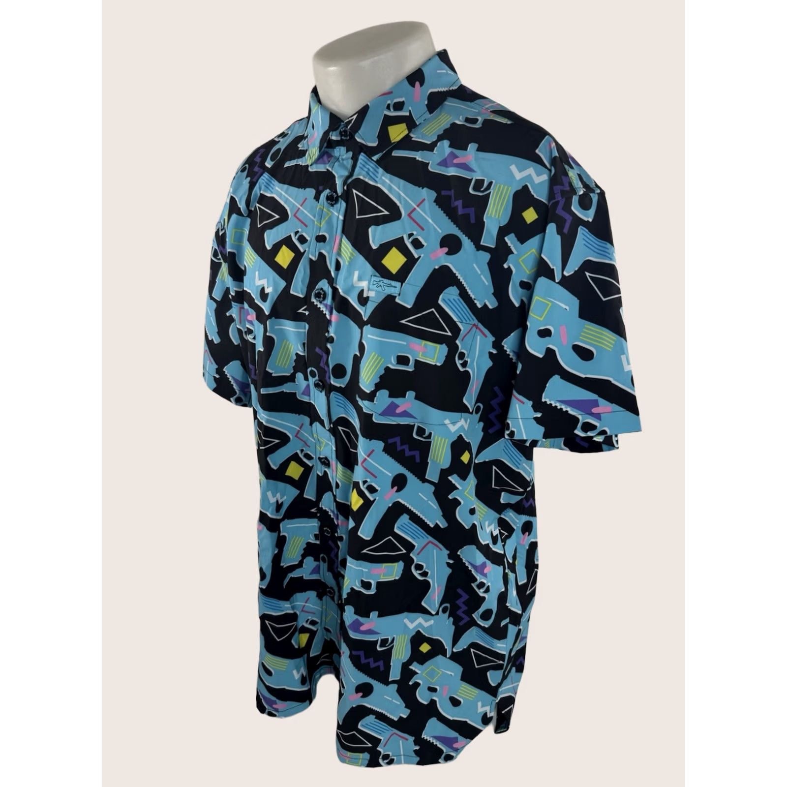 Pistola RETRO RIFLE Shirt 2XL Mens Multicolor Retro Pistol AR15 Military Button-Up Short Sleeve Size US XXL / EU 58 / 5 - 1 Thumbnail