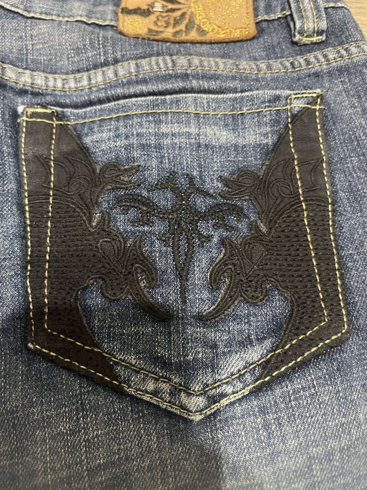 Diesel DIESEL ZATINY RIPPED FLARED VINTAGE Y2K JEANS SIZE 29 Size 24" / US 00 / IT 34 - 7 Thumbnail