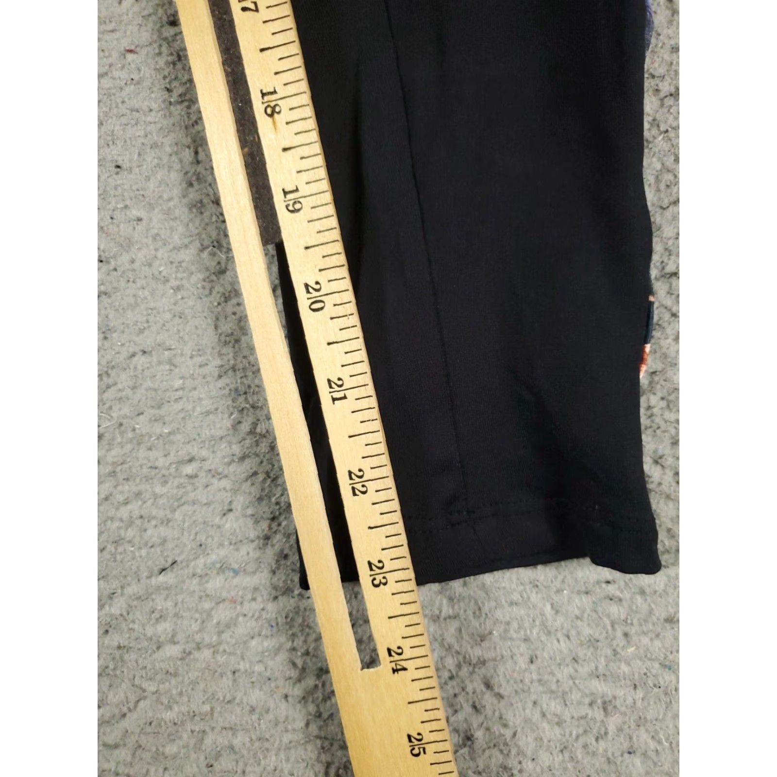 Zara Zara Leggings Womens Size Small Black Floral Accents Yoga Stretch Pull On Activewear Casual Travel Workout Jogger Legwear Size 28" / US 6 / IT 42 - 4 Thumbnail
