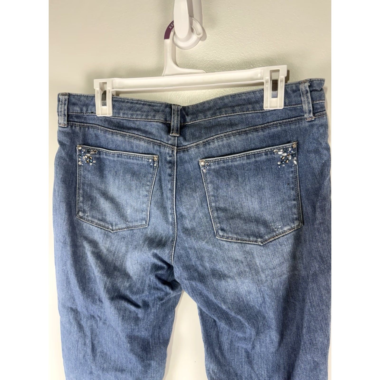White House Black Market VINTAGE White House Black Market Girlfriend Jeans Womens Size 10 Ankle Fit Distressed Cotton Spandex Blue 2010s Size 32" / US 10 / IT 46 - 6 Thumbnail