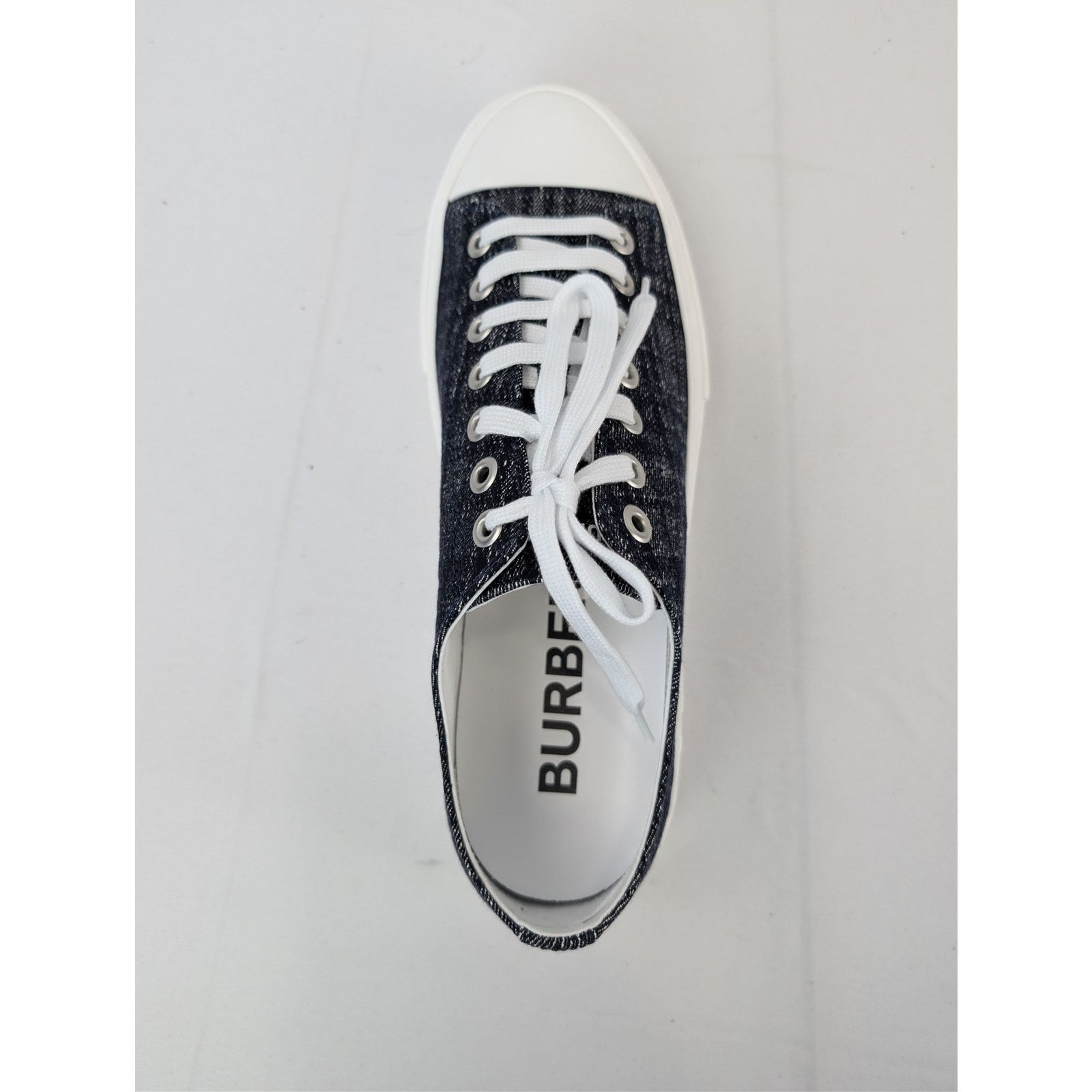 Burberry o1rshd1 Jack Check denim low-top sneakers white rubber sole Size US 12 / EU 45 - 18 Thumbnail