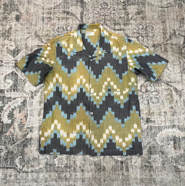Universal Works Universal Works Ikat Short Sleeve Button-Up (M) Size US M / EU 48-50 / 2 - 1 Thumbnail