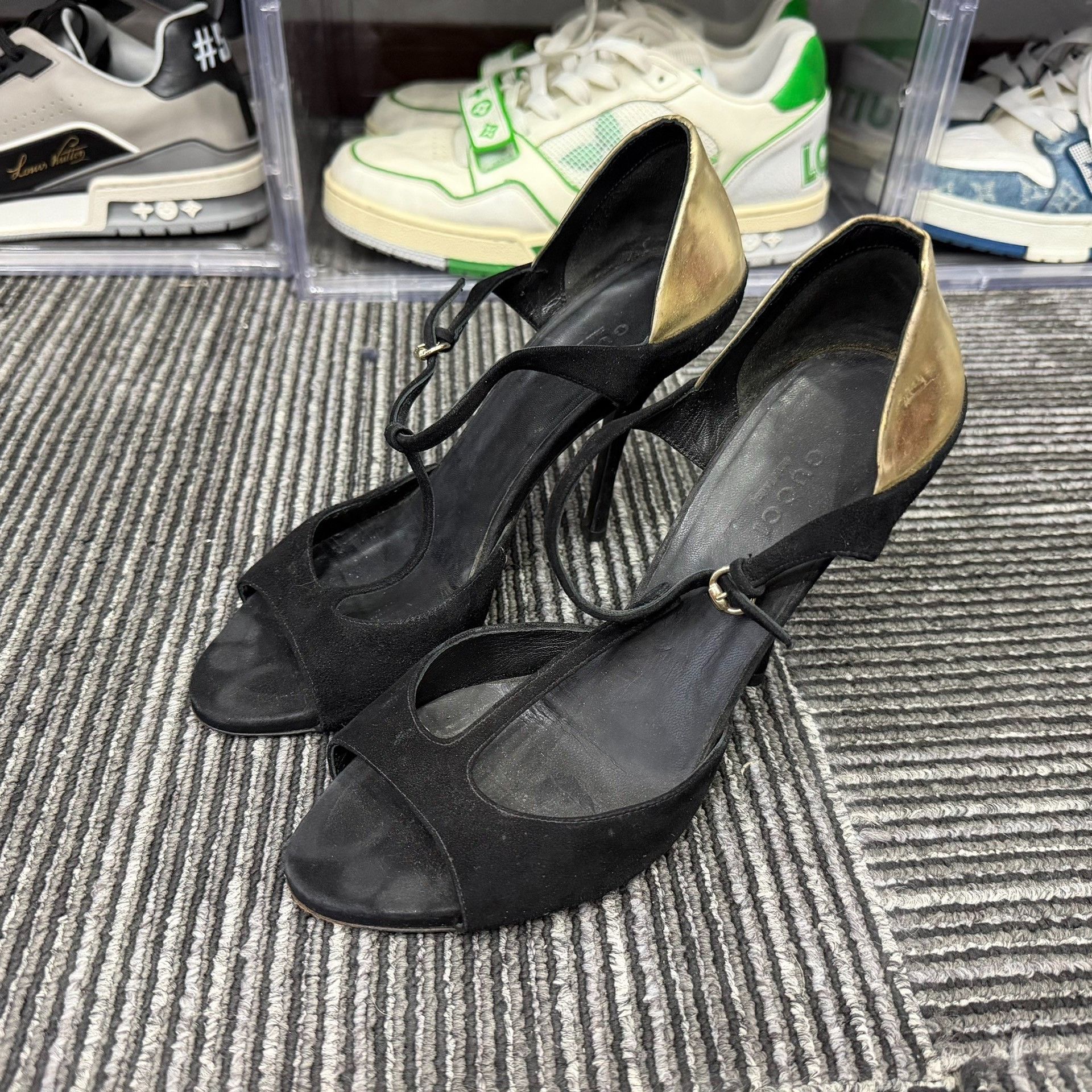 Gucci Gucci Lowtop Sneakers us_6 Women Size US 6 / IT 36 - 1 Thumbnail