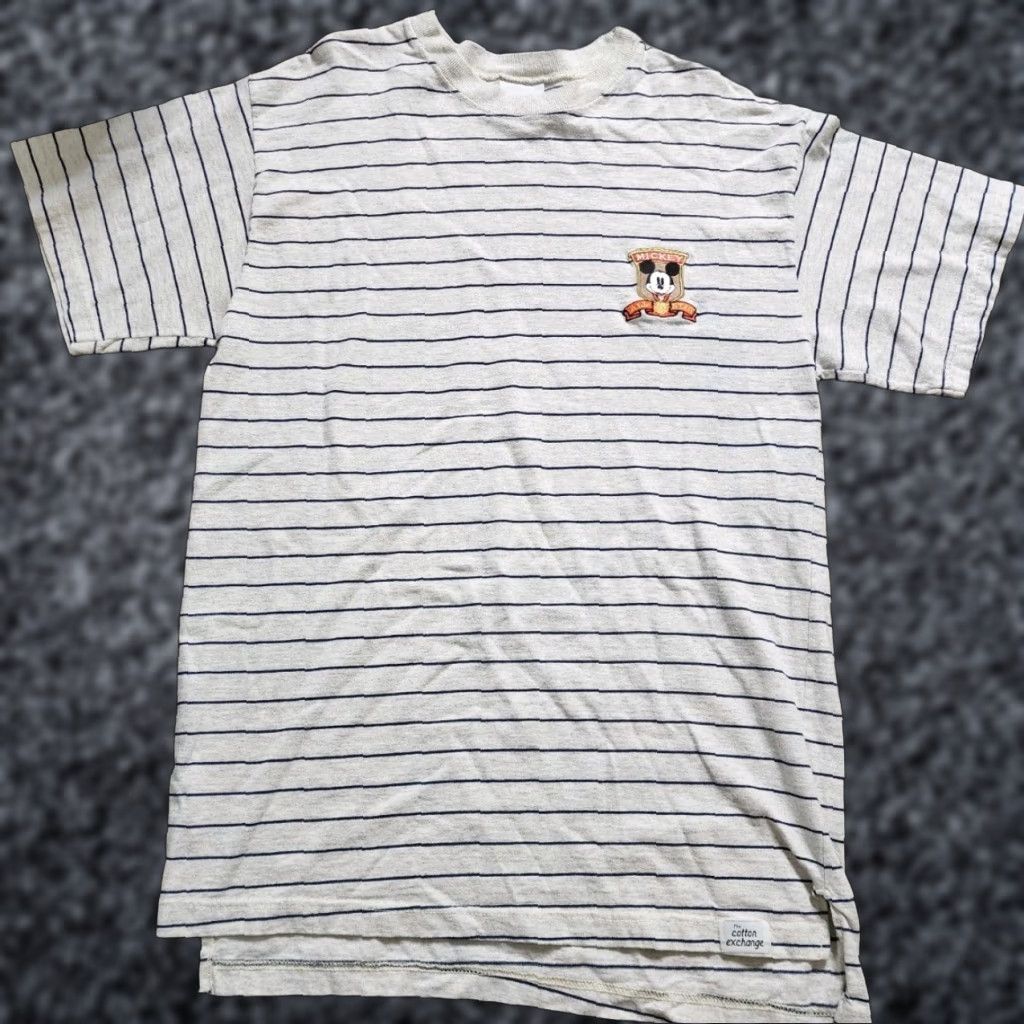 Vintage Vintage Cotton Exchange Disney Mickey Mouse Embroidered Shirt Mens L Gray 90’s Size US L / EU 52-54 / 3 - 1 Thumbnail