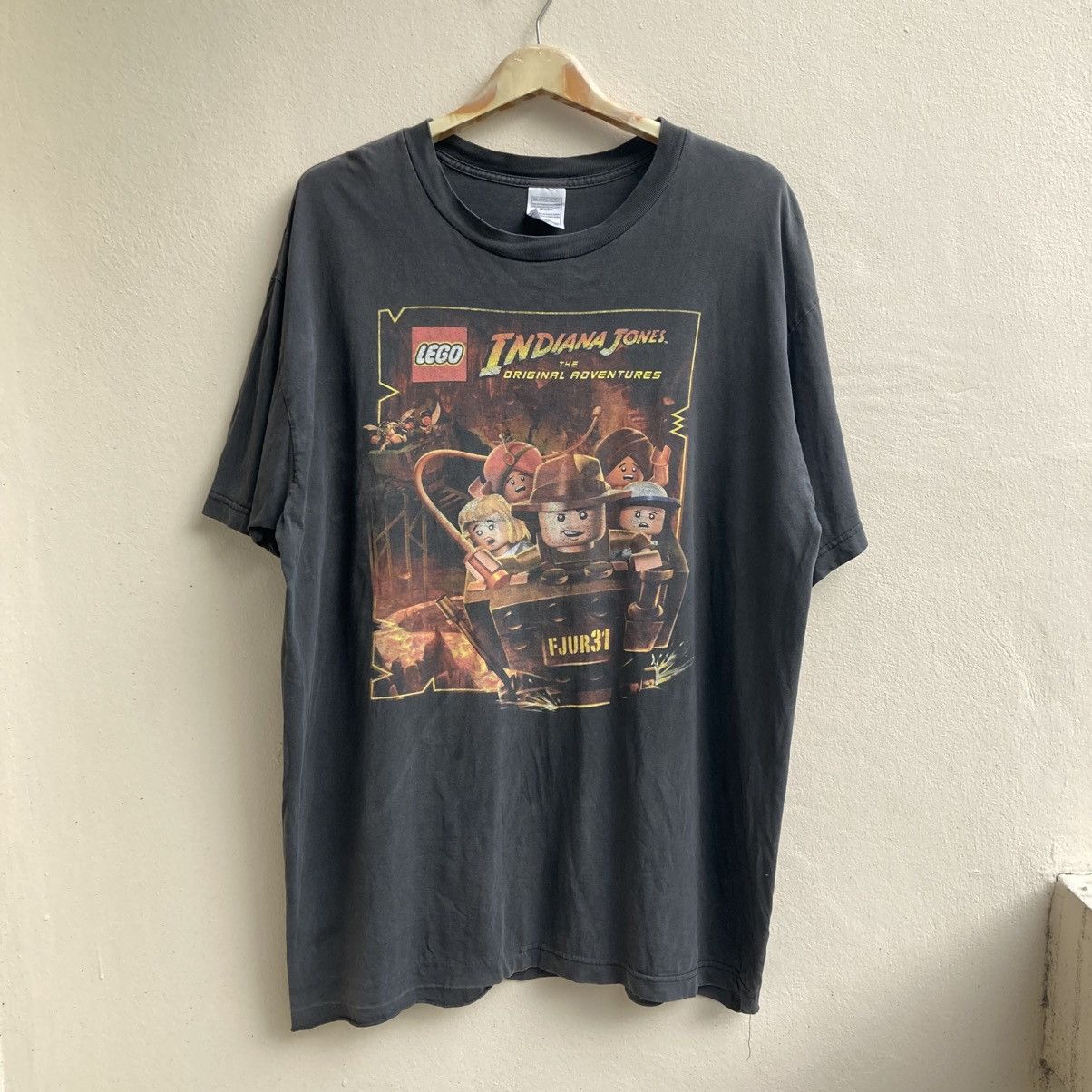 Vintage Vintage LEGO Indiana Jones 2008’s Perfect Faded Tee Size US XL / EU 56 / 4 - 1 Thumbnail