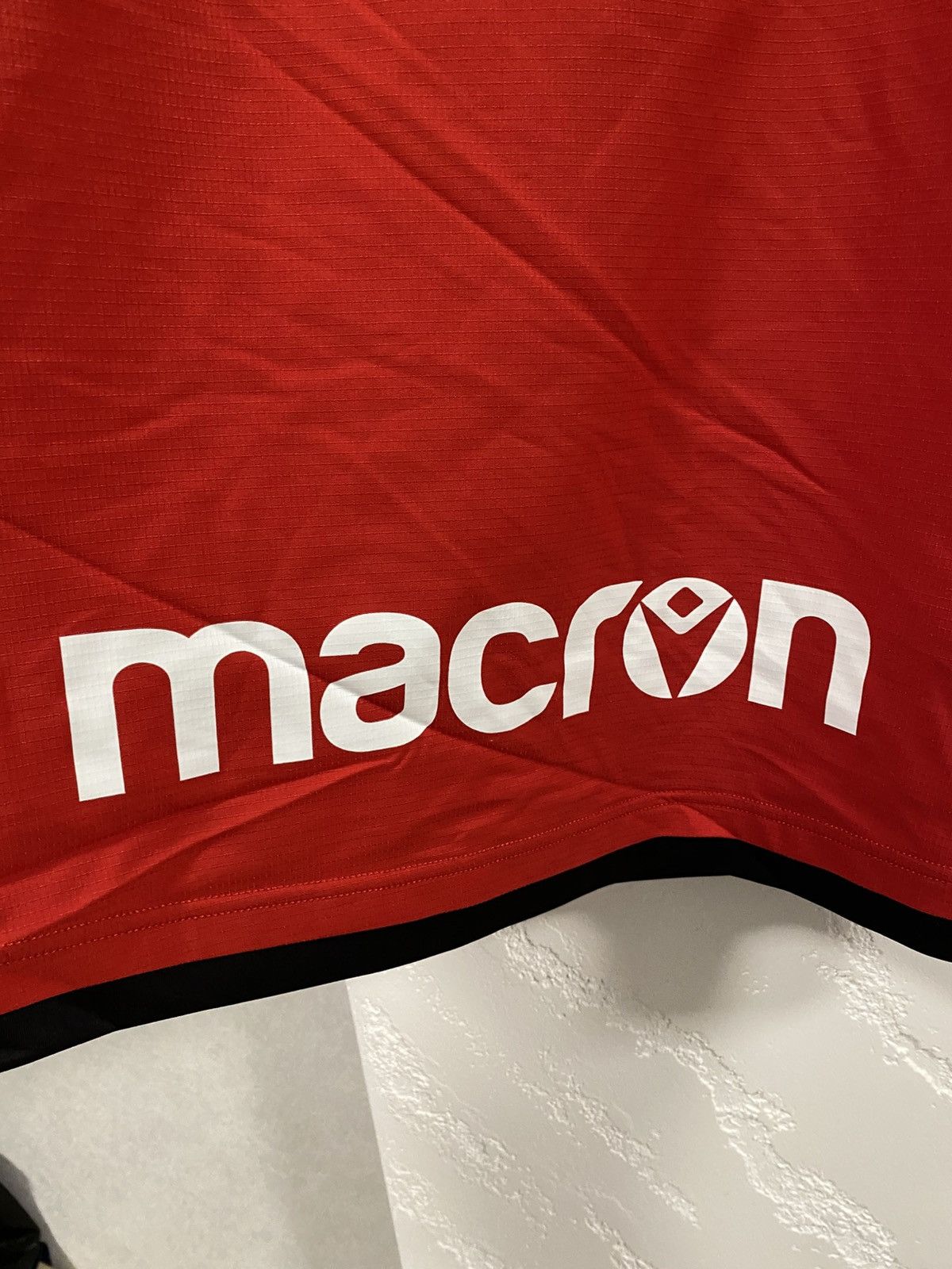 Macron 🏴󠁧󠁢󠁷󠁬󠁳󠁿 Macron WRU 2020 2021 Rugby Jersey Size: XXL Kian Hire Size US XXL / EU 58 / 5 - 6 Thumbnail
