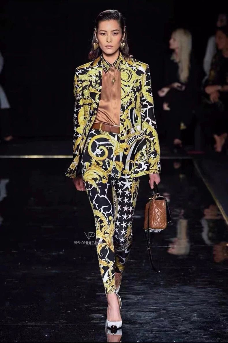 Versace Versace Baroque style suit top coat Size S / US 4 / IT 40 - 3 Thumbnail