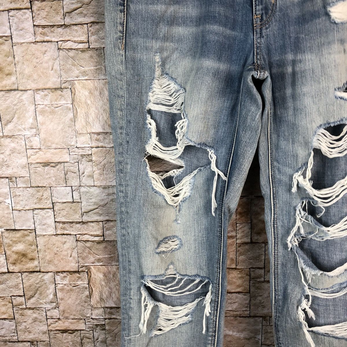 American Eagle Outfitters American Eagle Blue Distressed Denim Pants #A1006 Size 28" / US 6 / IT 42 - 9 Thumbnail