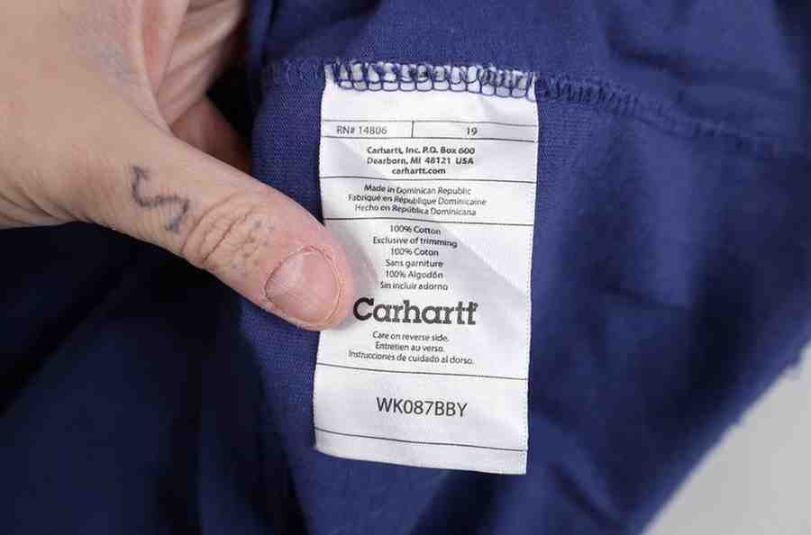 Carhartt Vintage Y2K Carhartt Spell Out Pocket T-Shirt Blue Cotton Size L / US 10 / IT 46 - 10 Thumbnail