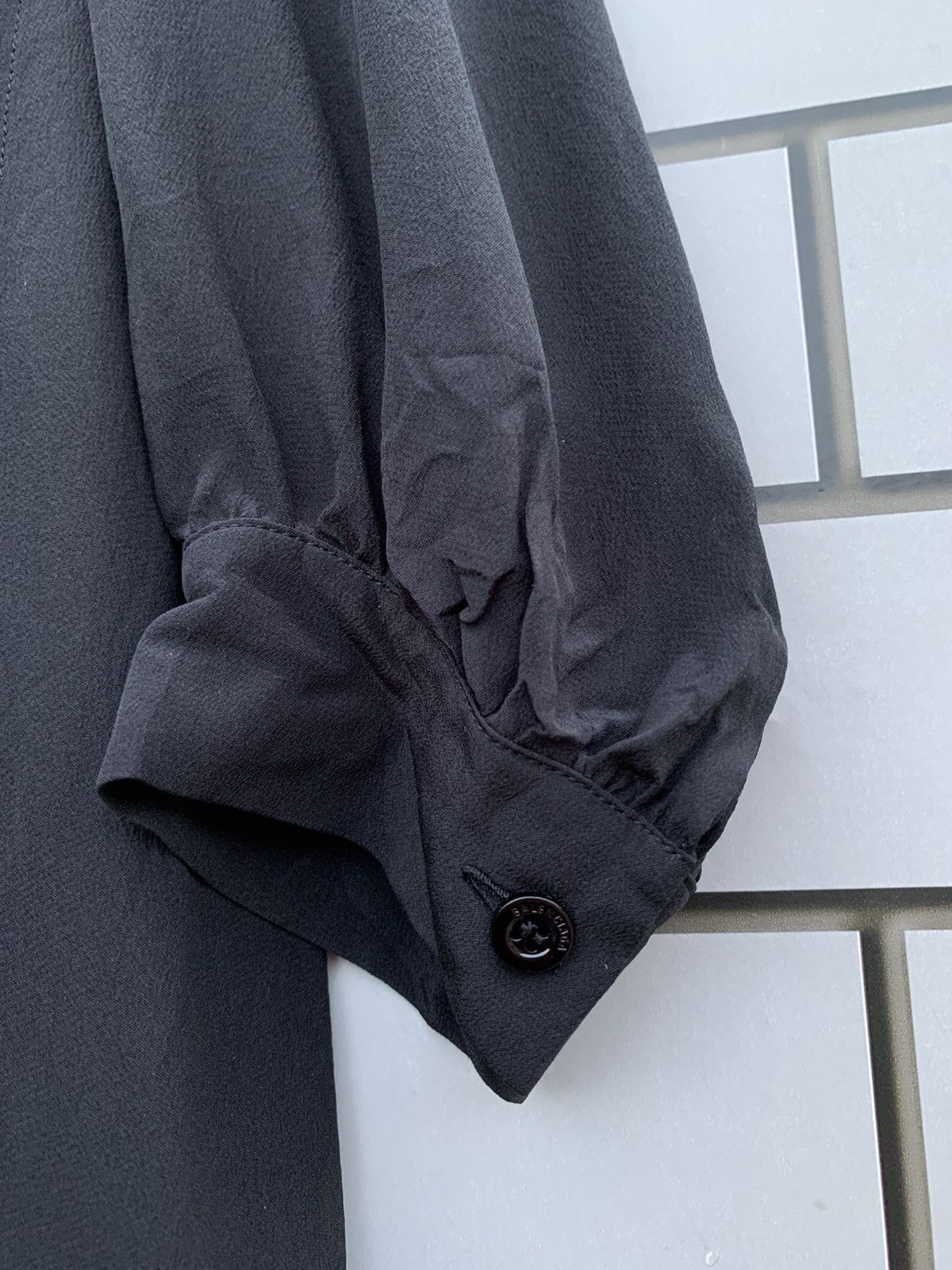 Balenciaga Balenciaga Shirts Long Sleeve Size XL / US 12-14 / IT 48-50 - 7 Thumbnail