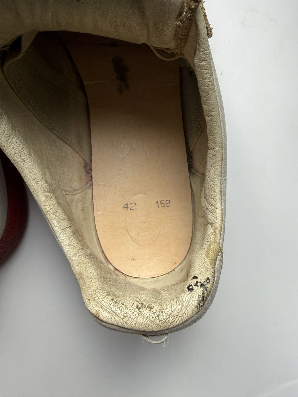 Maison Margiela Maison Margiela Gats White Red Size US 9 / EU 42 - 15 Thumbnail