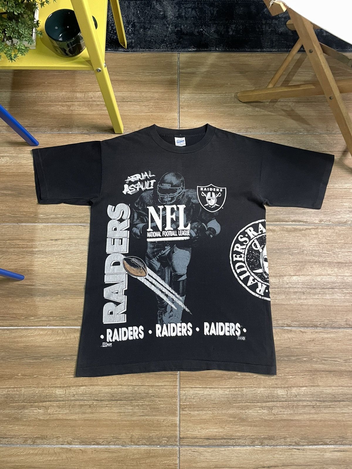 NFL × Vintage 90’s Raiders NFL Salem Overprint Tee Size US L / EU 52-54 / 3 - 2 Thumbnail