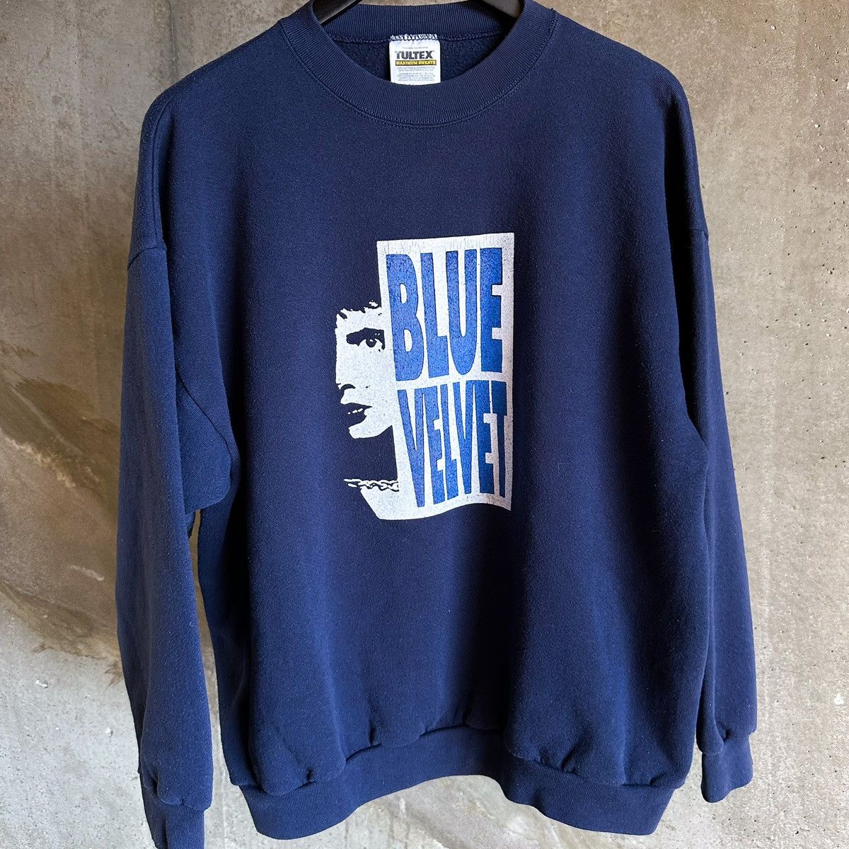 Vintage 90’s BLUE VELVET DAVID LYNCH Euro Poster Crewneck Sweatshirt Size US XL / EU 56 / 4 - 1 Thumbnail