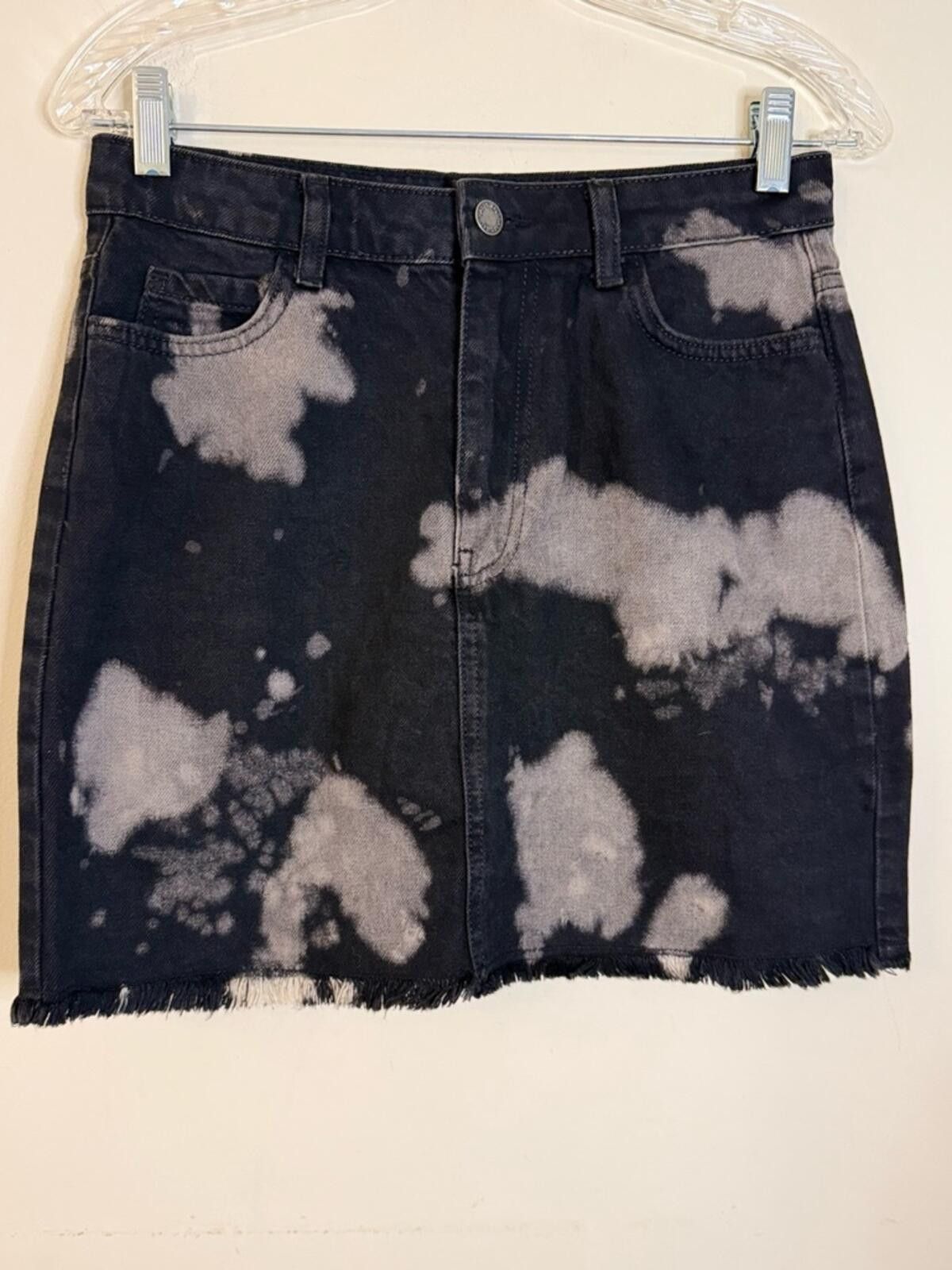 Other Nasty Gal denim jeans tie dyed mini skirt black & gray SZ 6 Size 28" / US 6 / IT 42 - 1 Thumbnail