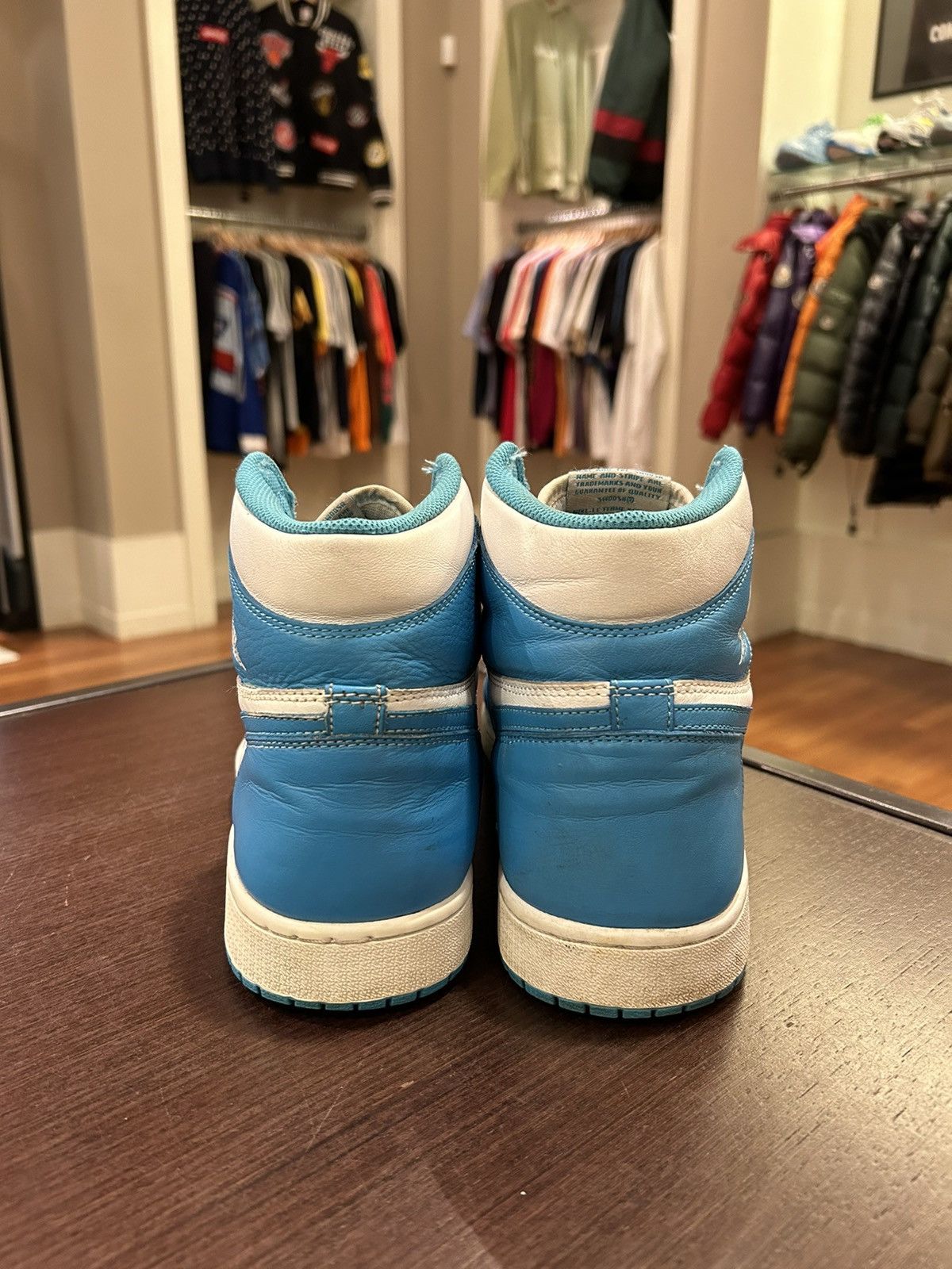 Jordan Brand Jordan 1 Retro High OG UNC Size US 13 / EU 46 - 6 Thumbnail