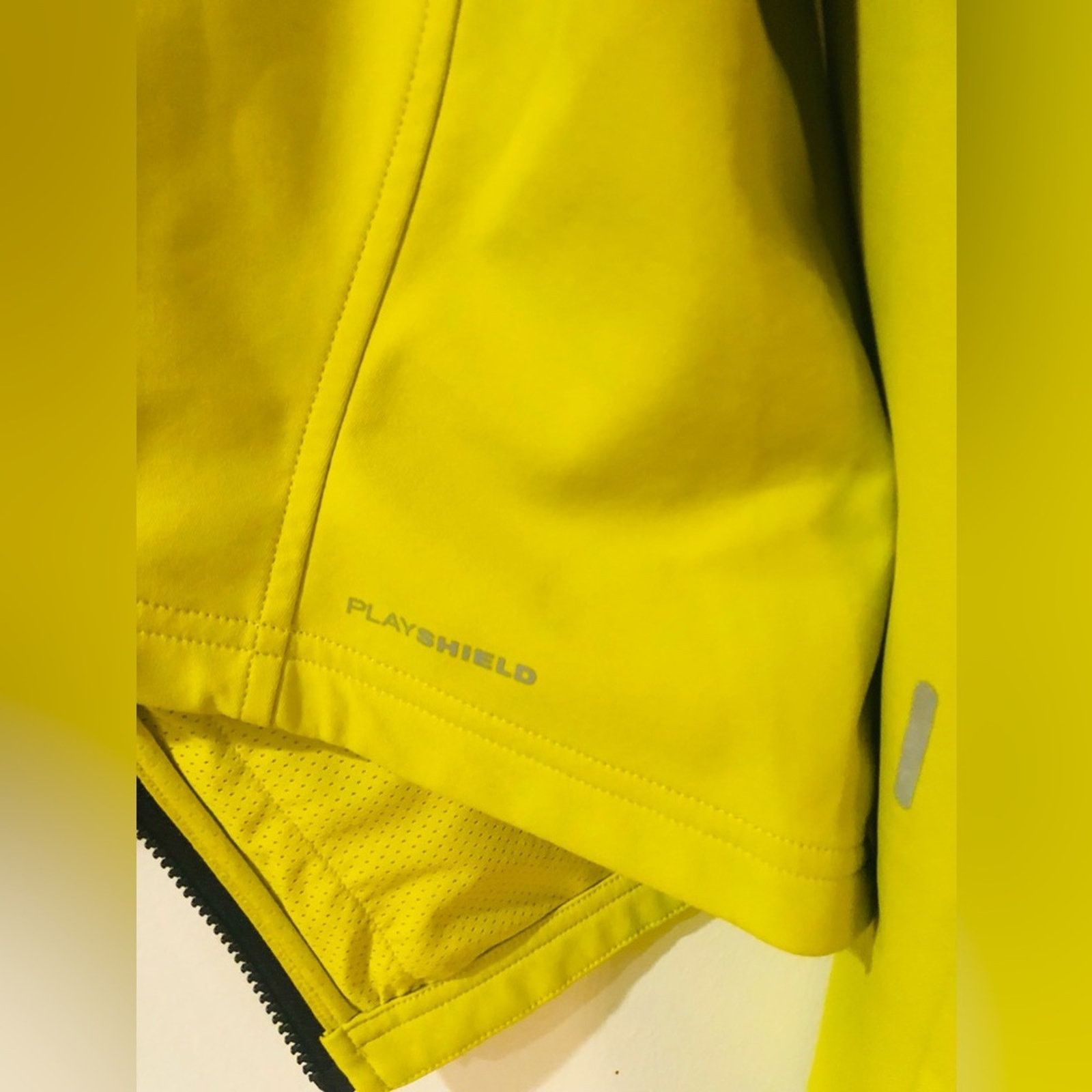 Reebok Reebok sports jacket. Asymmetrical green size small Size S / US 4 / IT 40 - 4 Thumbnail